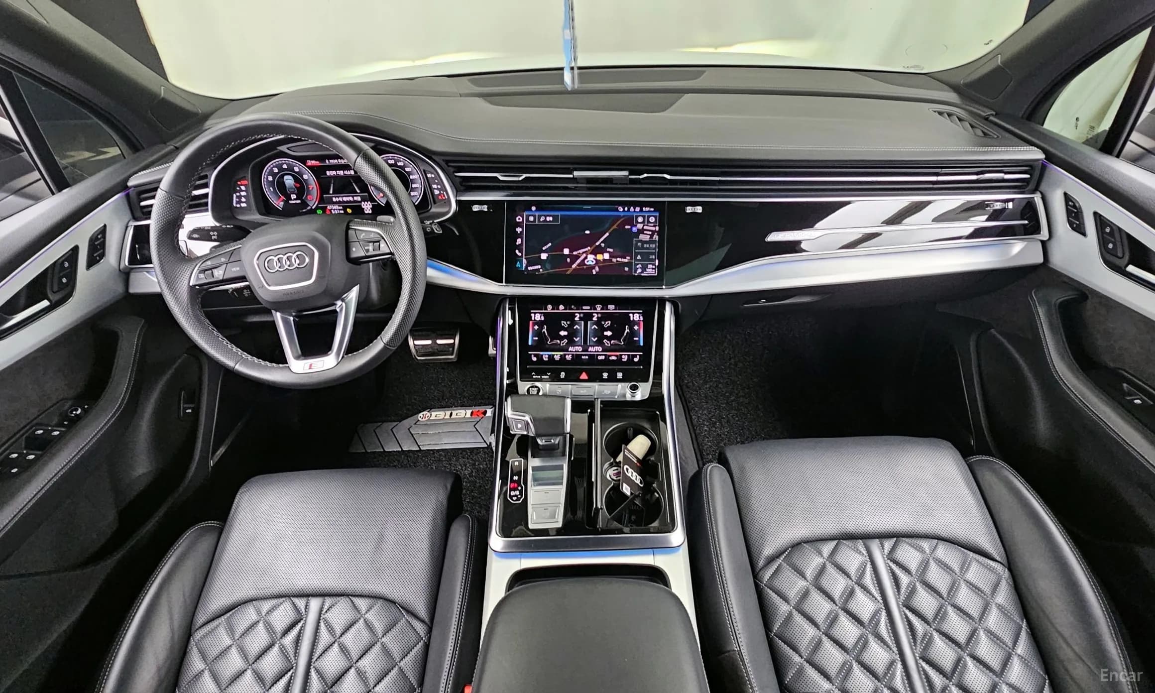 Q7 (4M)