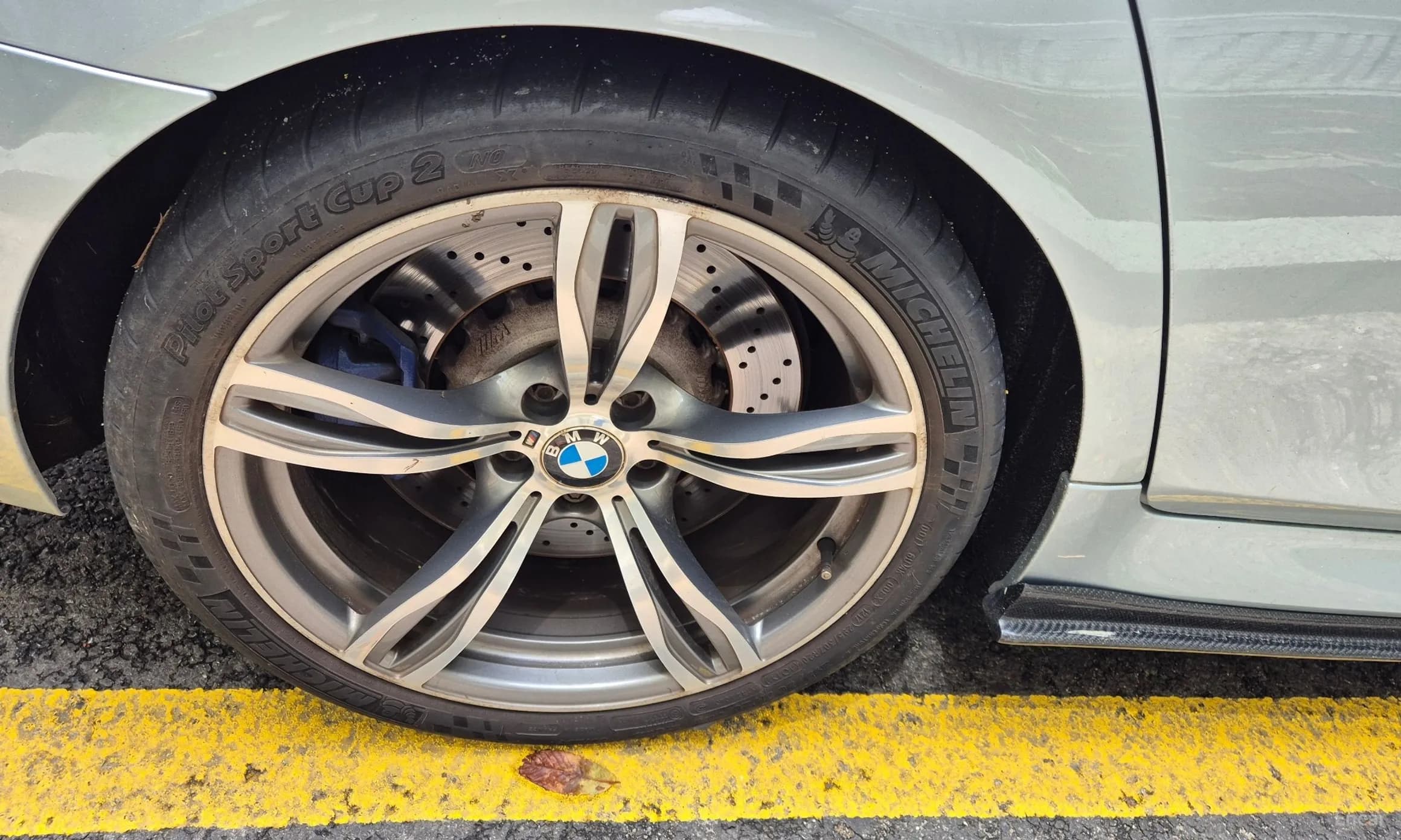 M5 (F10)