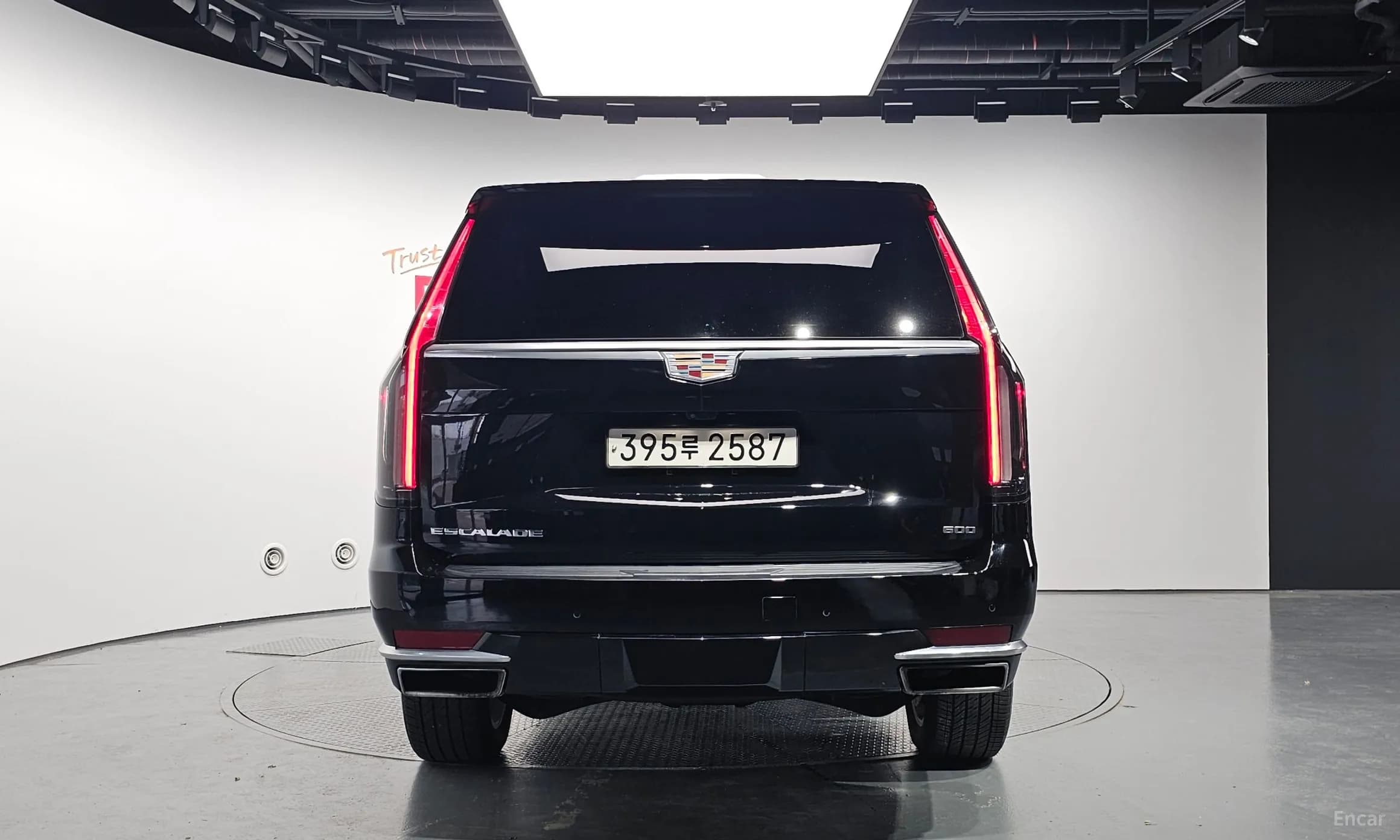 Escalade 5th Generation