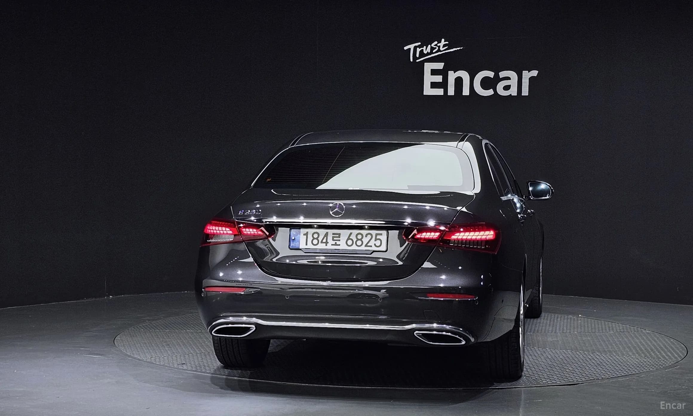 E-Class W213