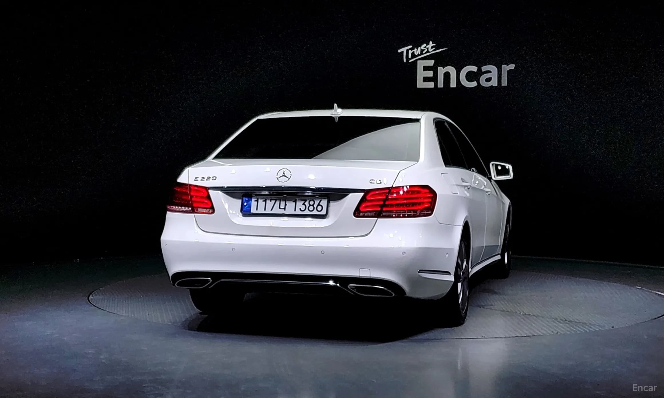 E-Class W212