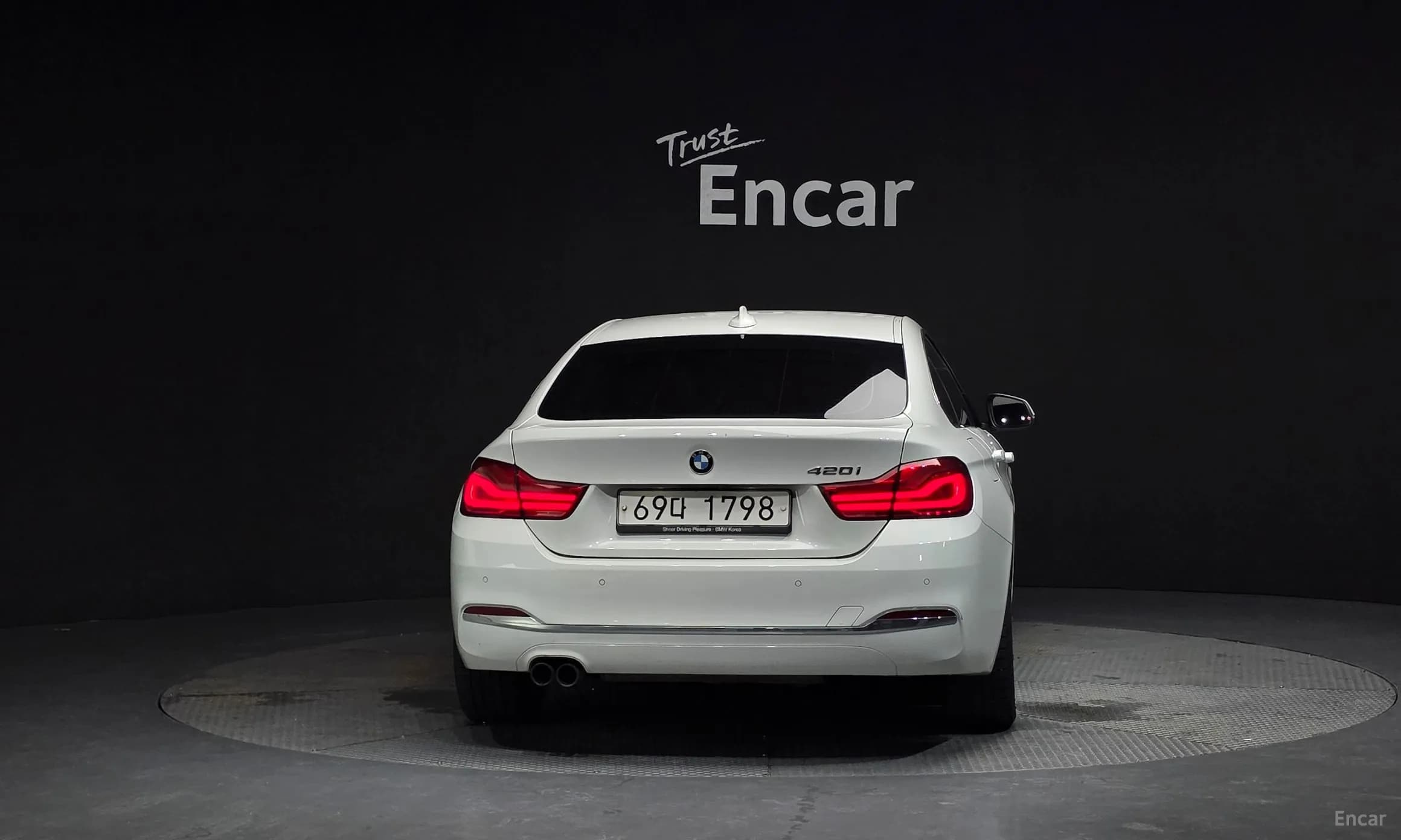 Series 4 (F32)