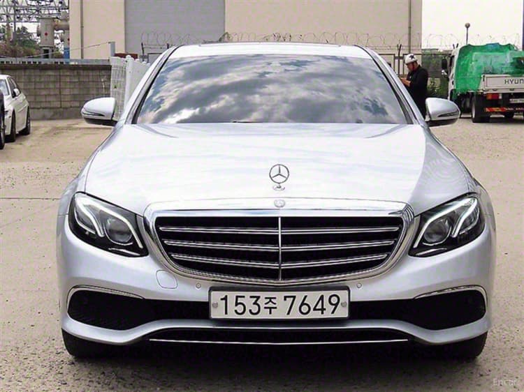 E-Class W213