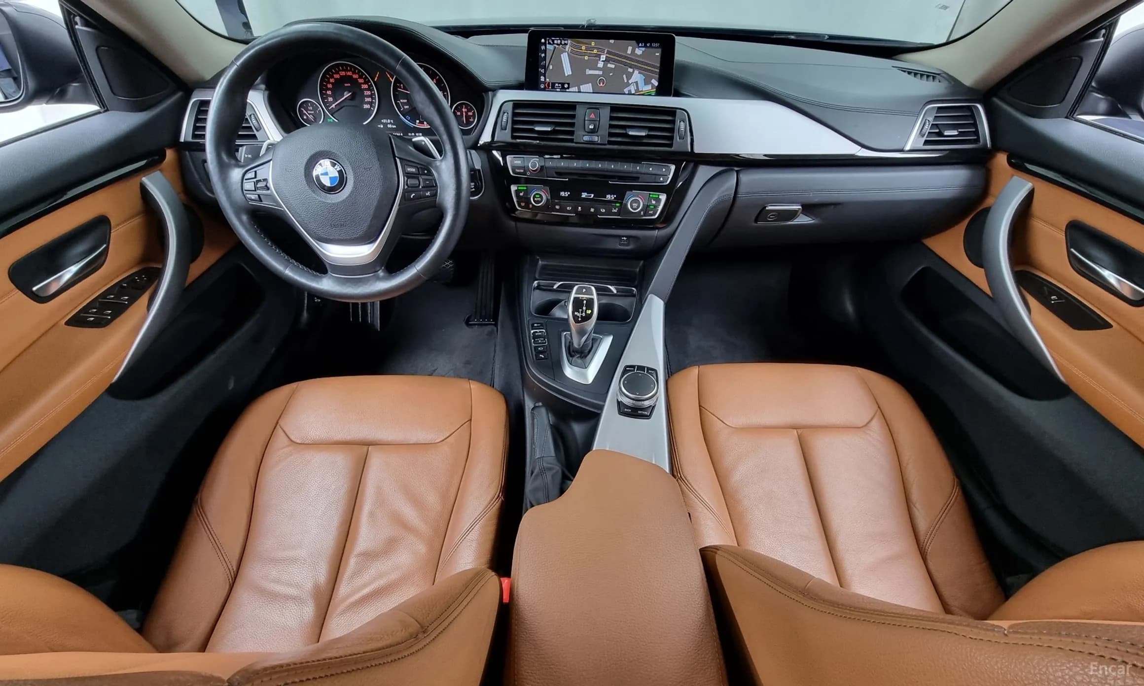 Series 4 (F32)