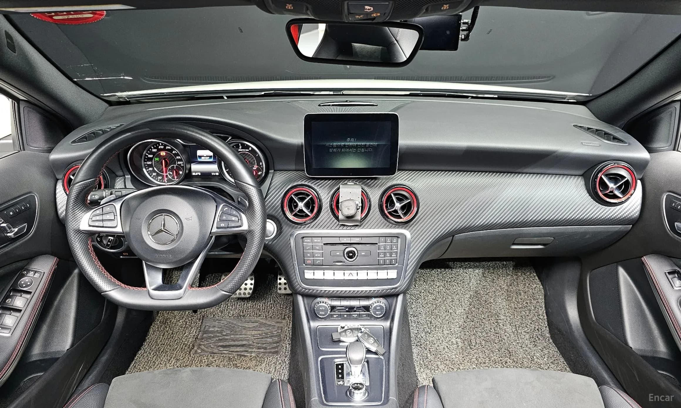 A-Class W176