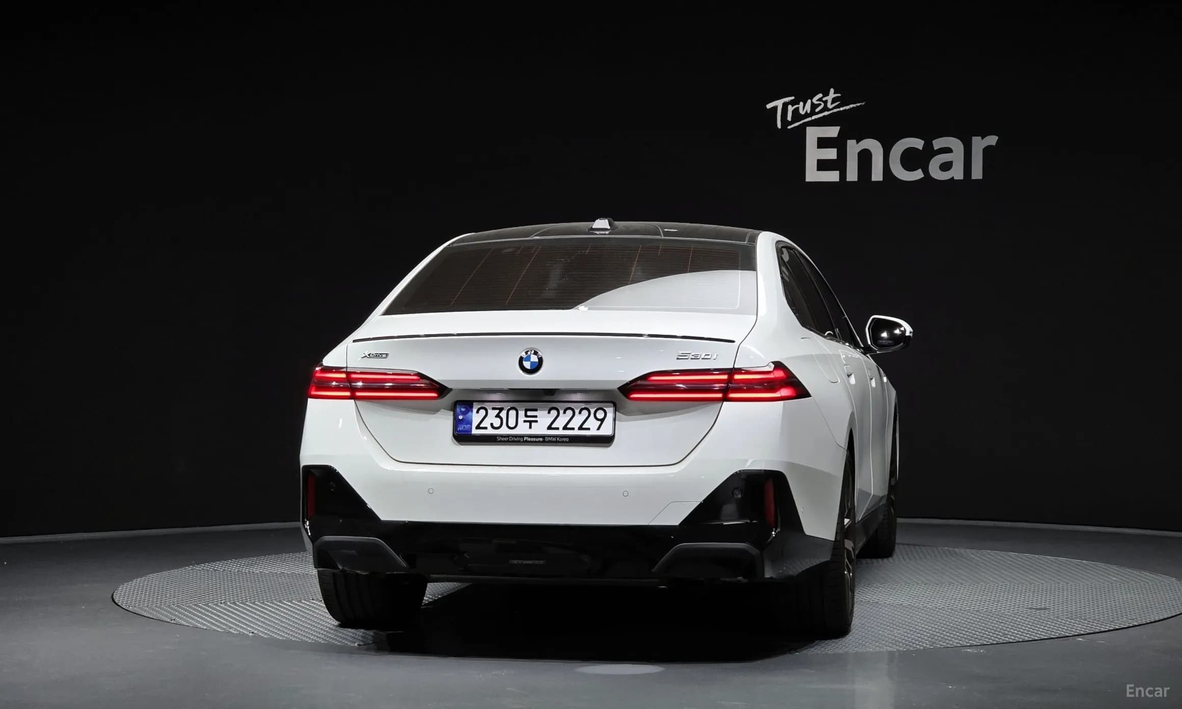5 Series (G60)