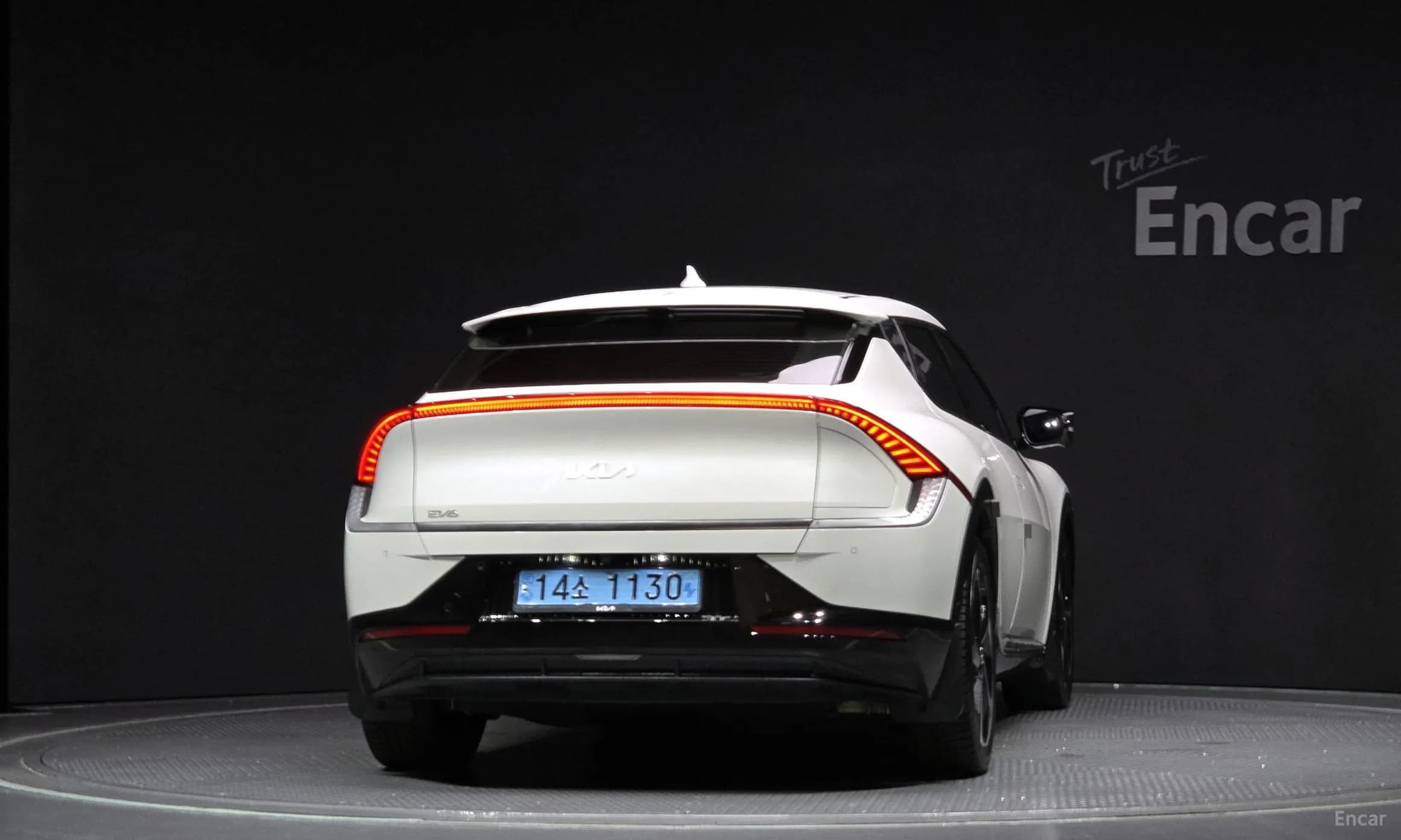 EV6