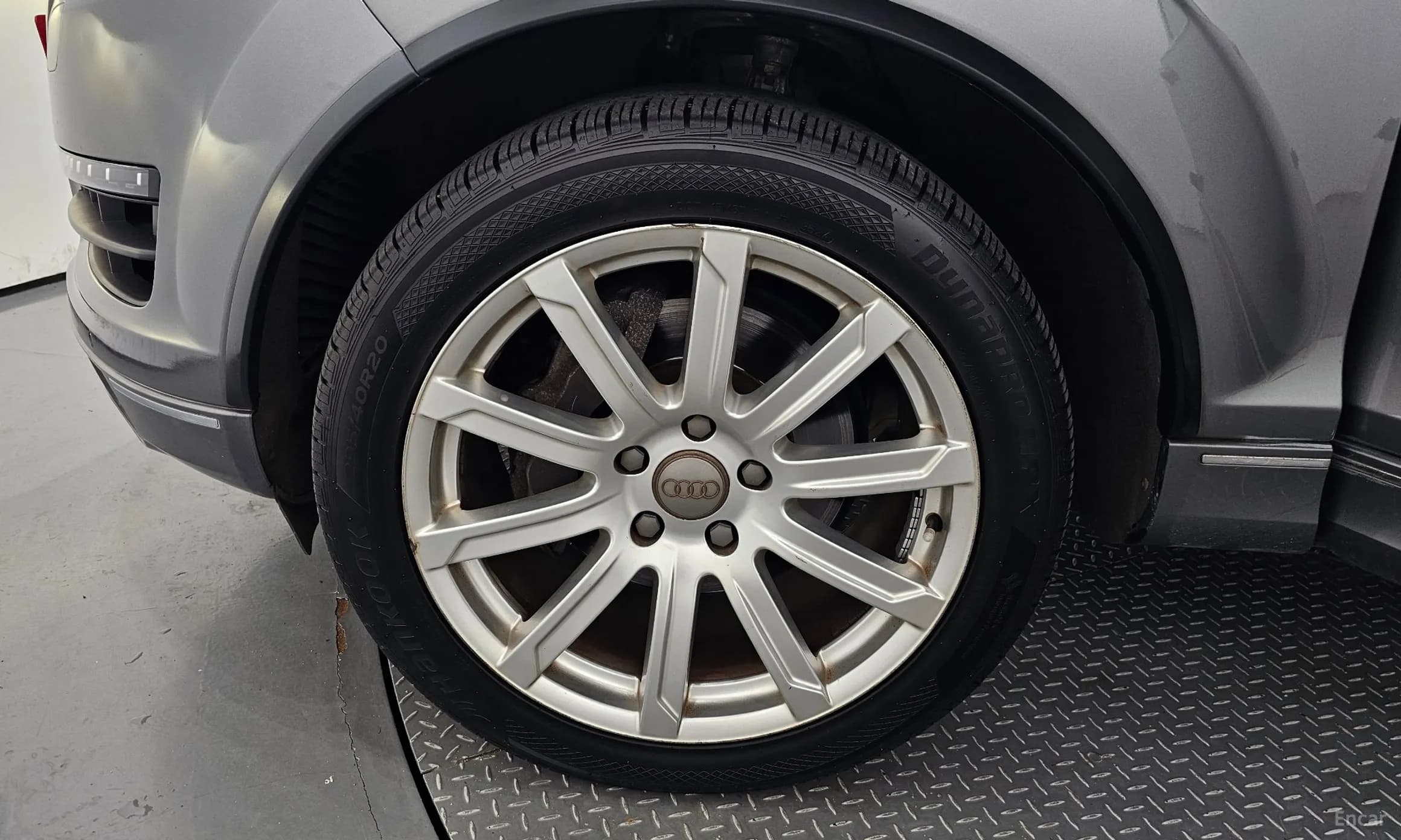 Q7