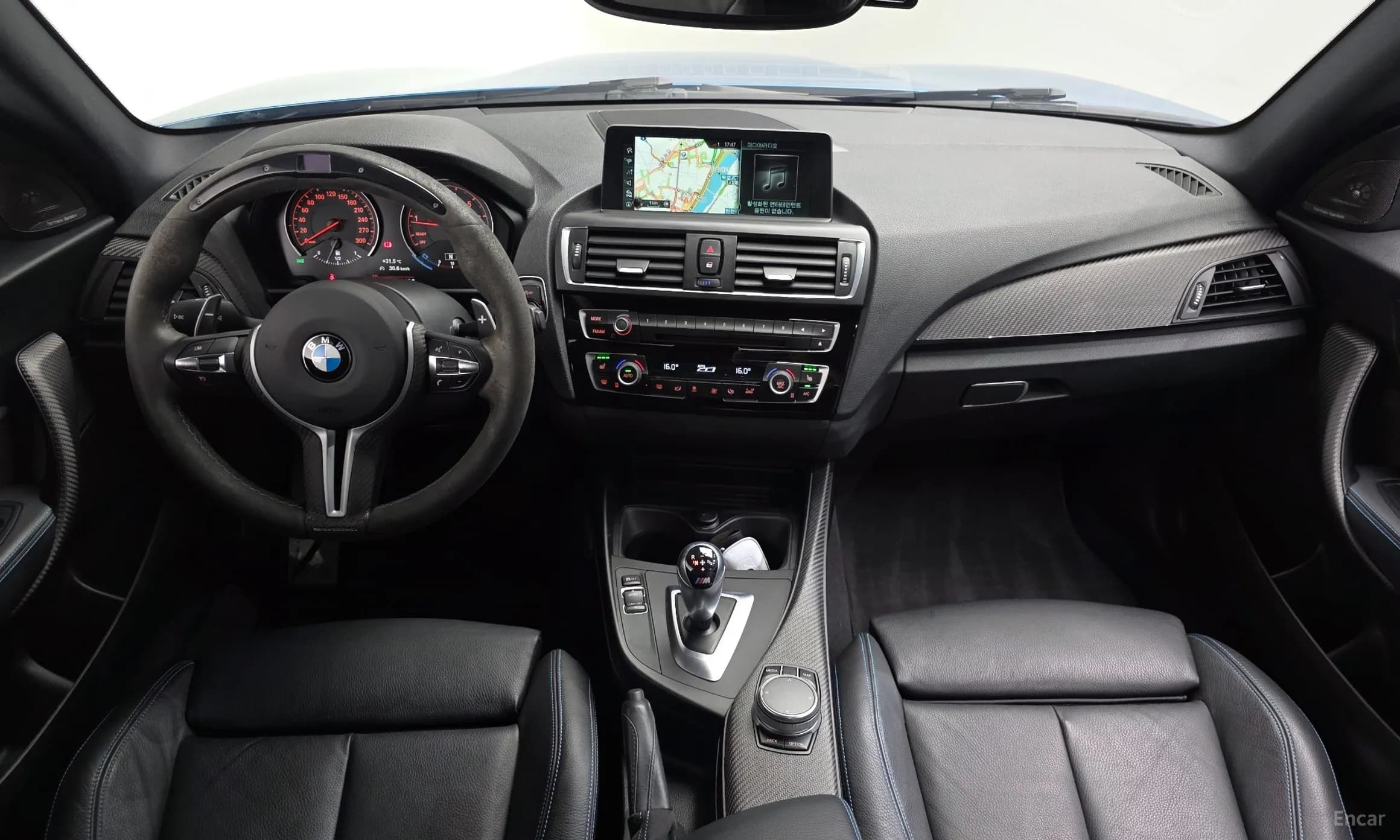 M2 (F87)