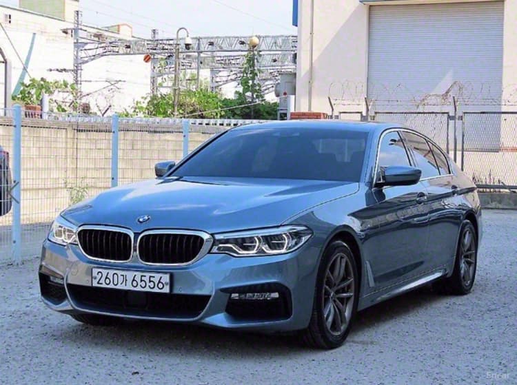 5 Series (G30)