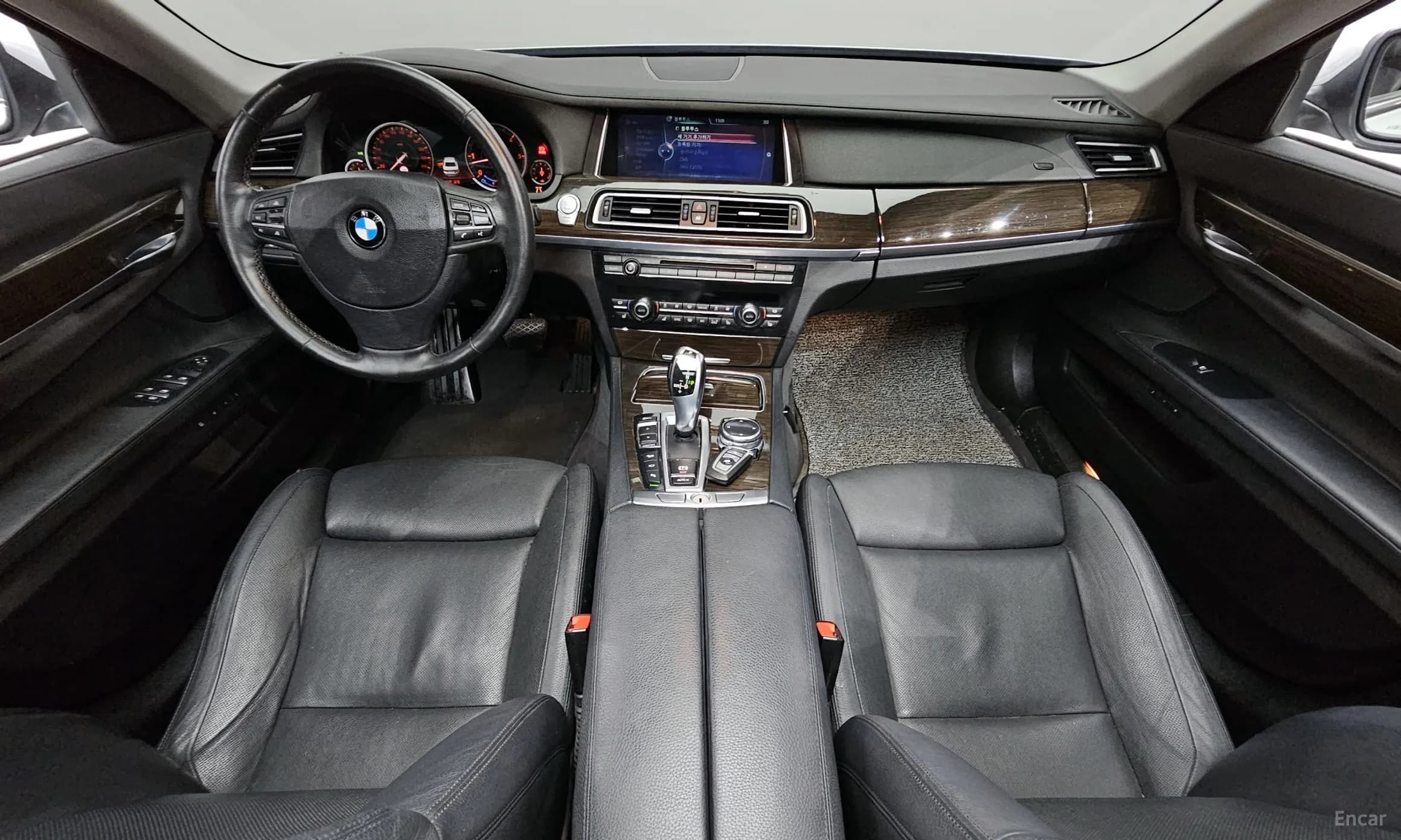 7 Series (F01)
