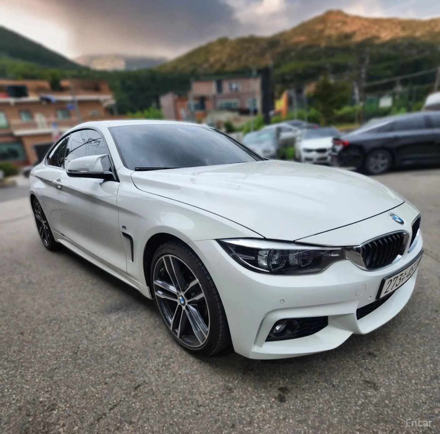 Series 4 (F32)