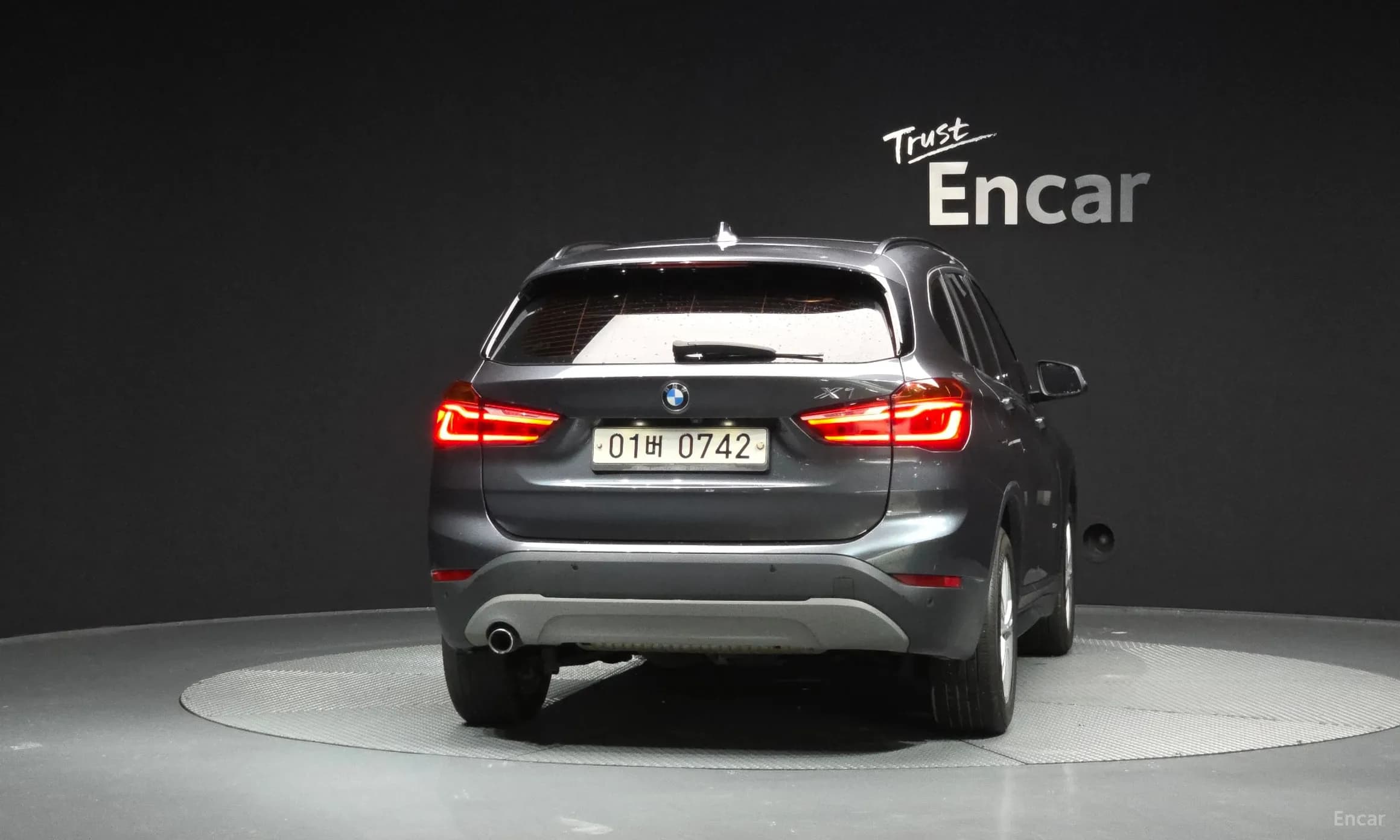 X1 (F48)