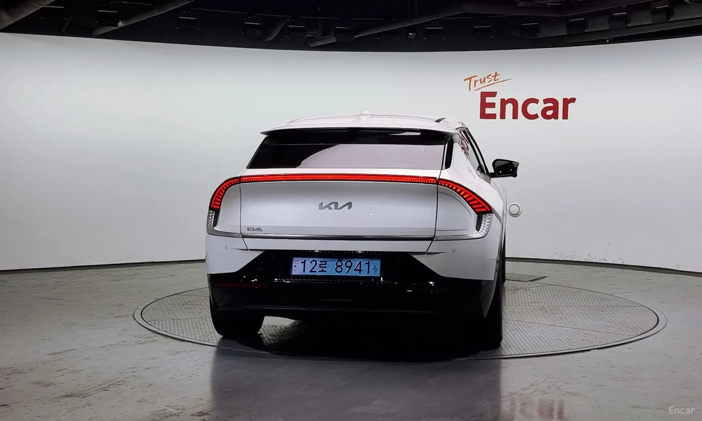 EV6