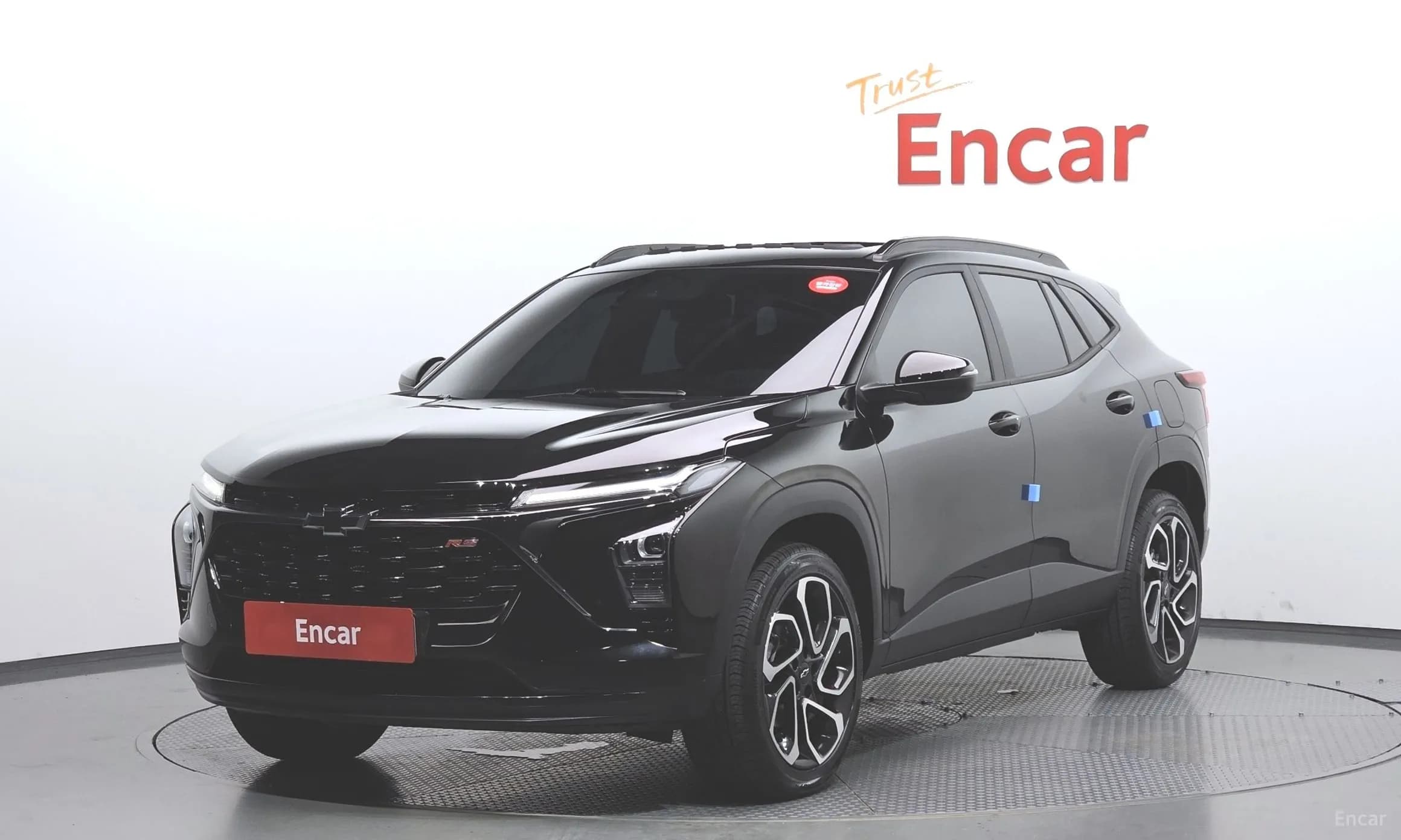 Trax Crossover
