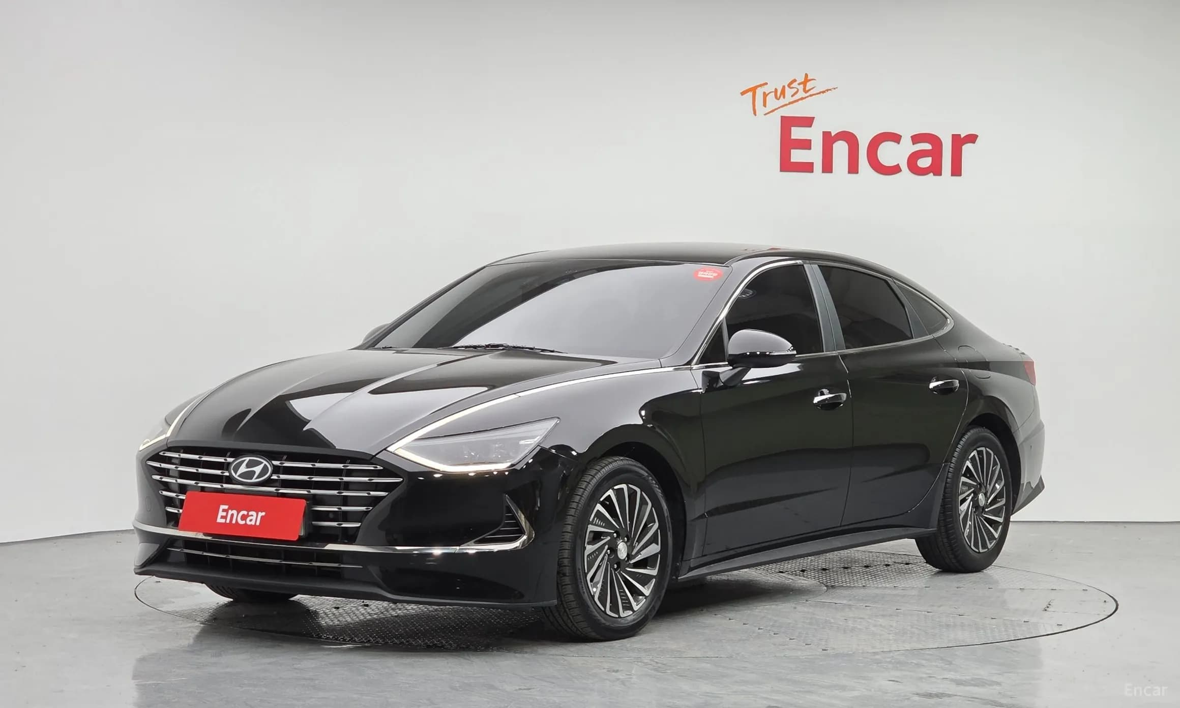 Sonata Hybrid (DN8)