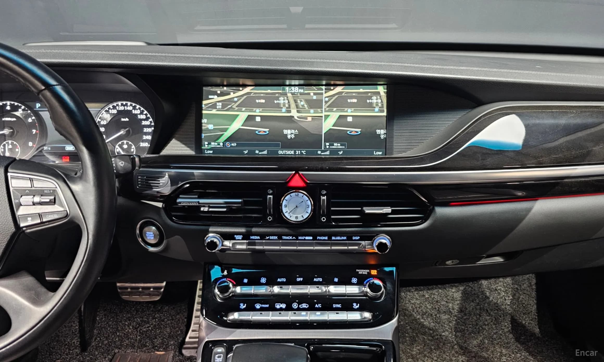 EQ900