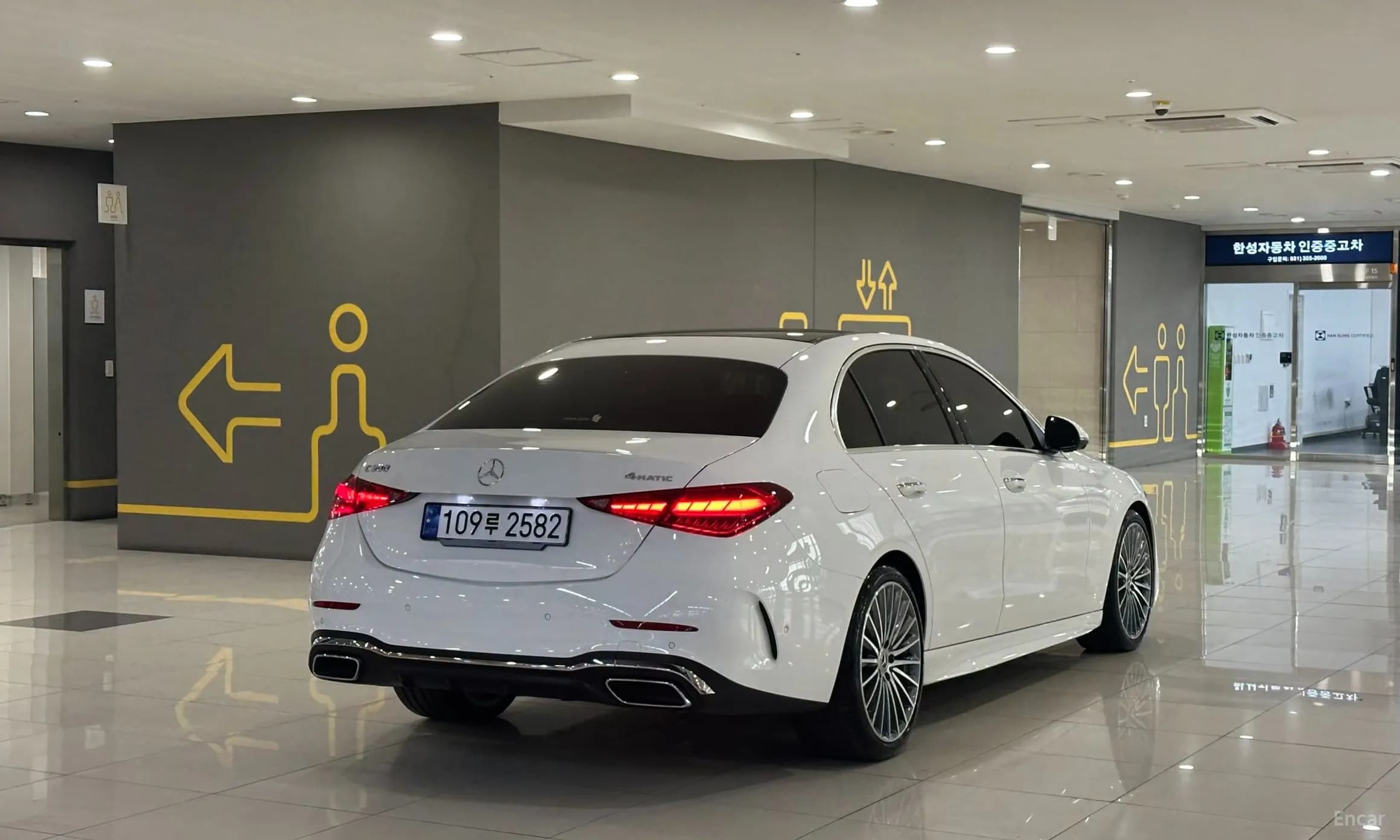 C-Class W206