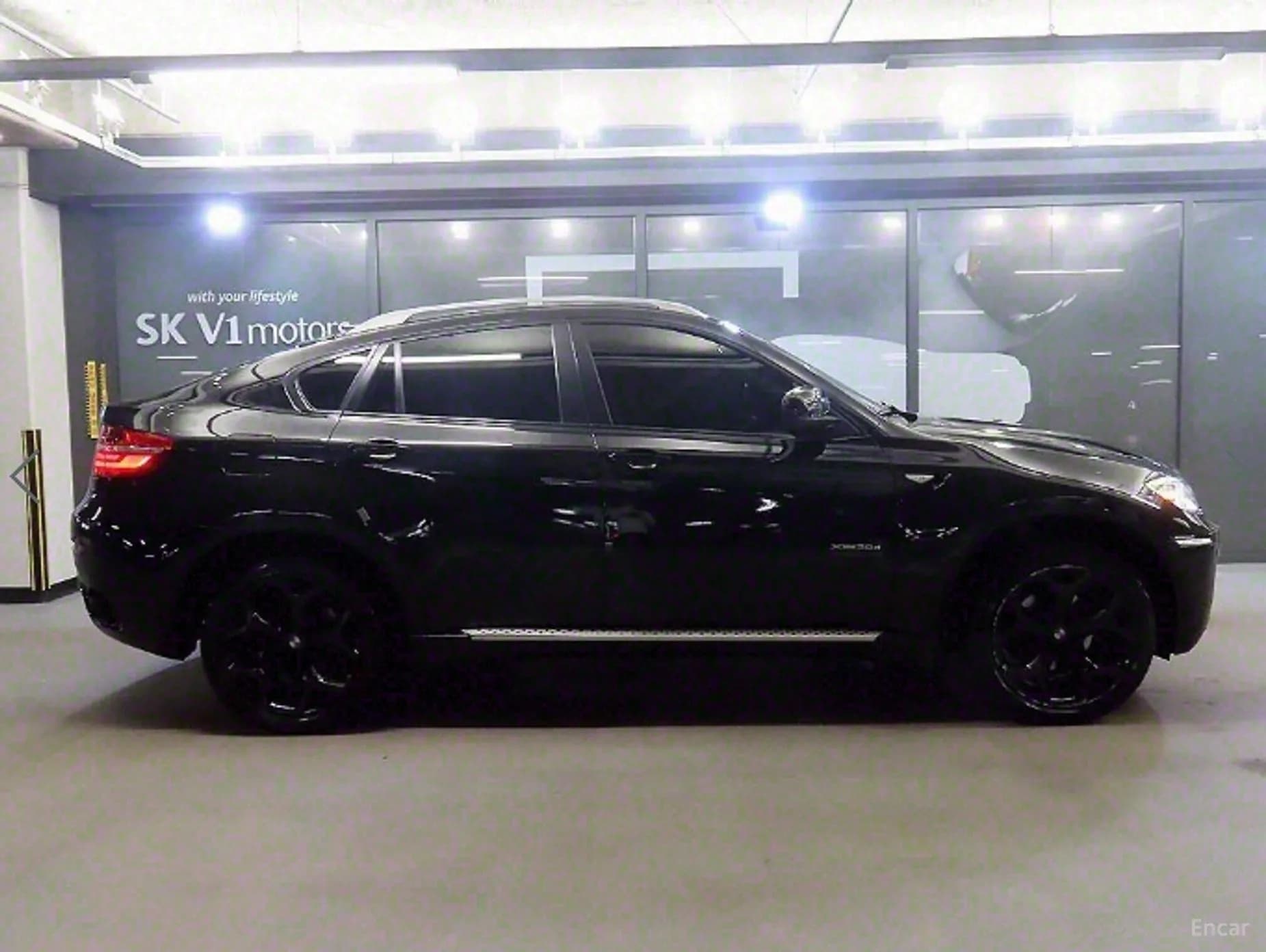 X6 (E71)