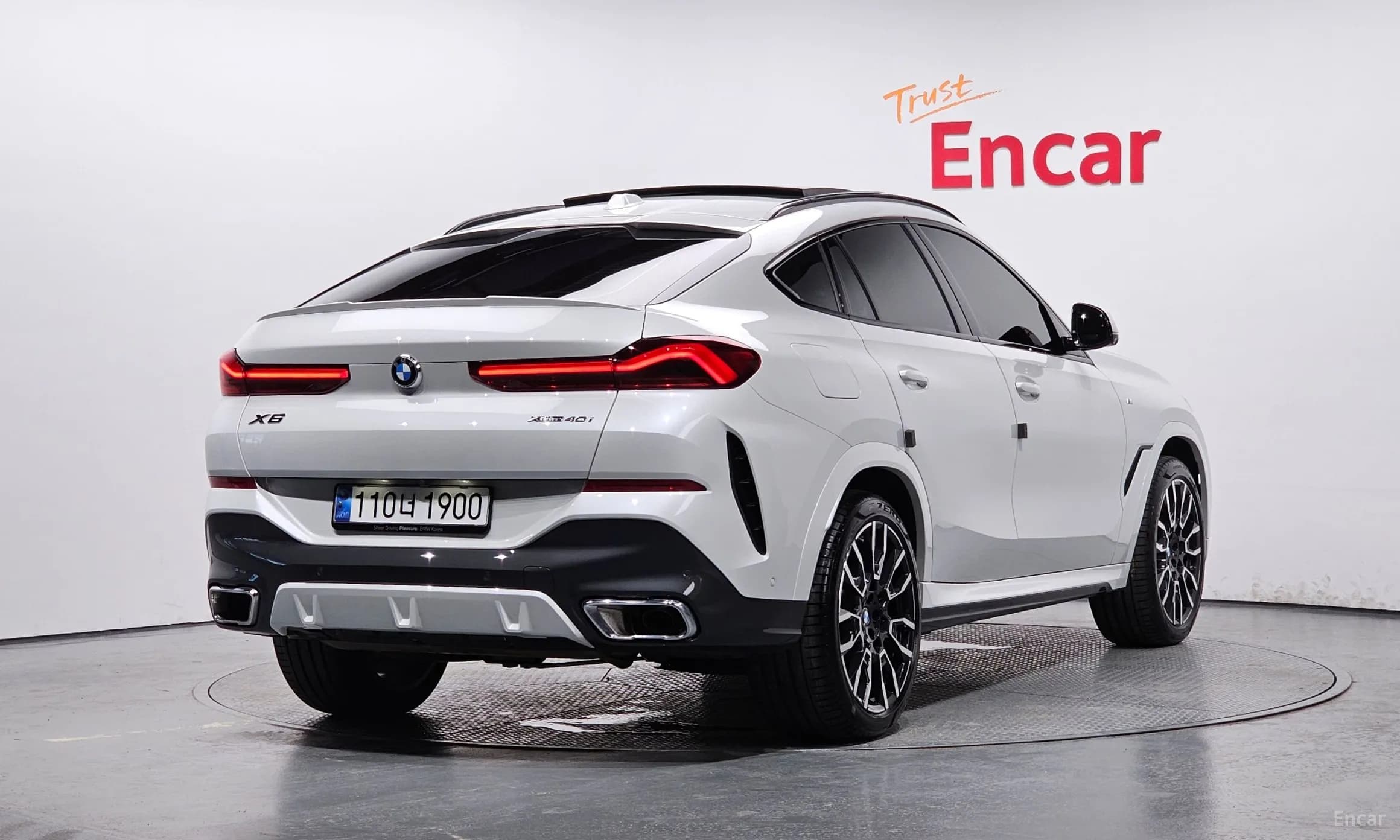 X6 (G06)