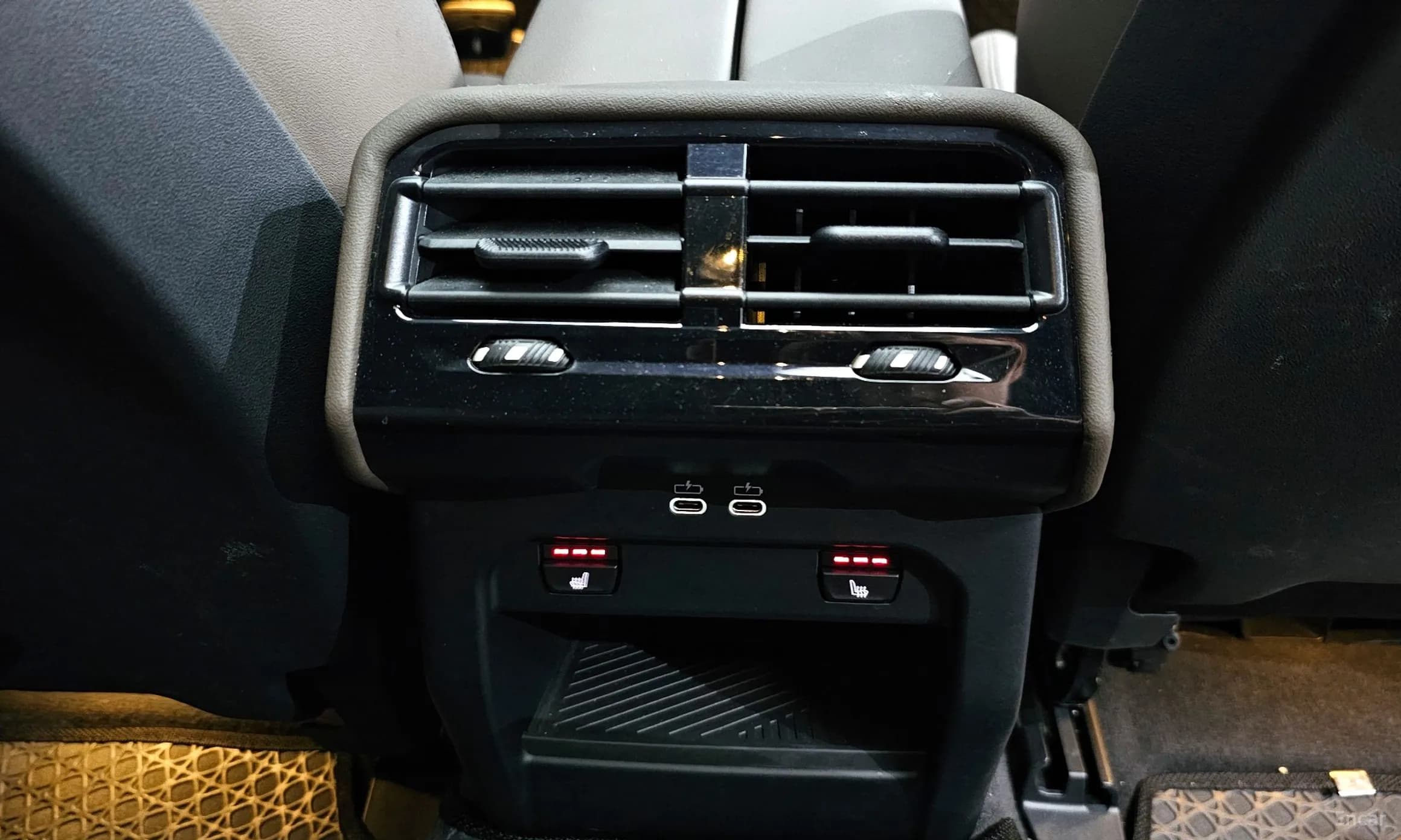5 Series (G60)