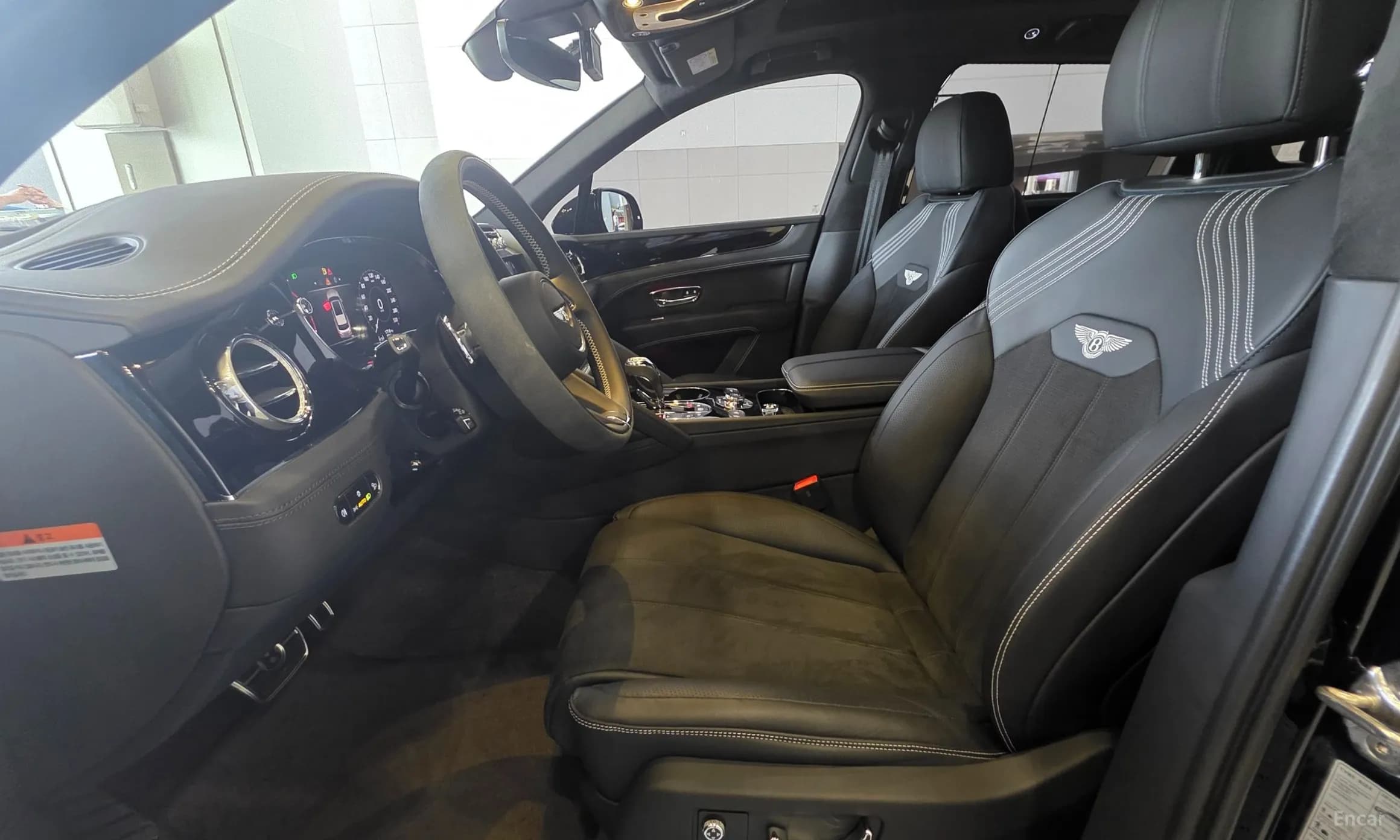 Bentayga