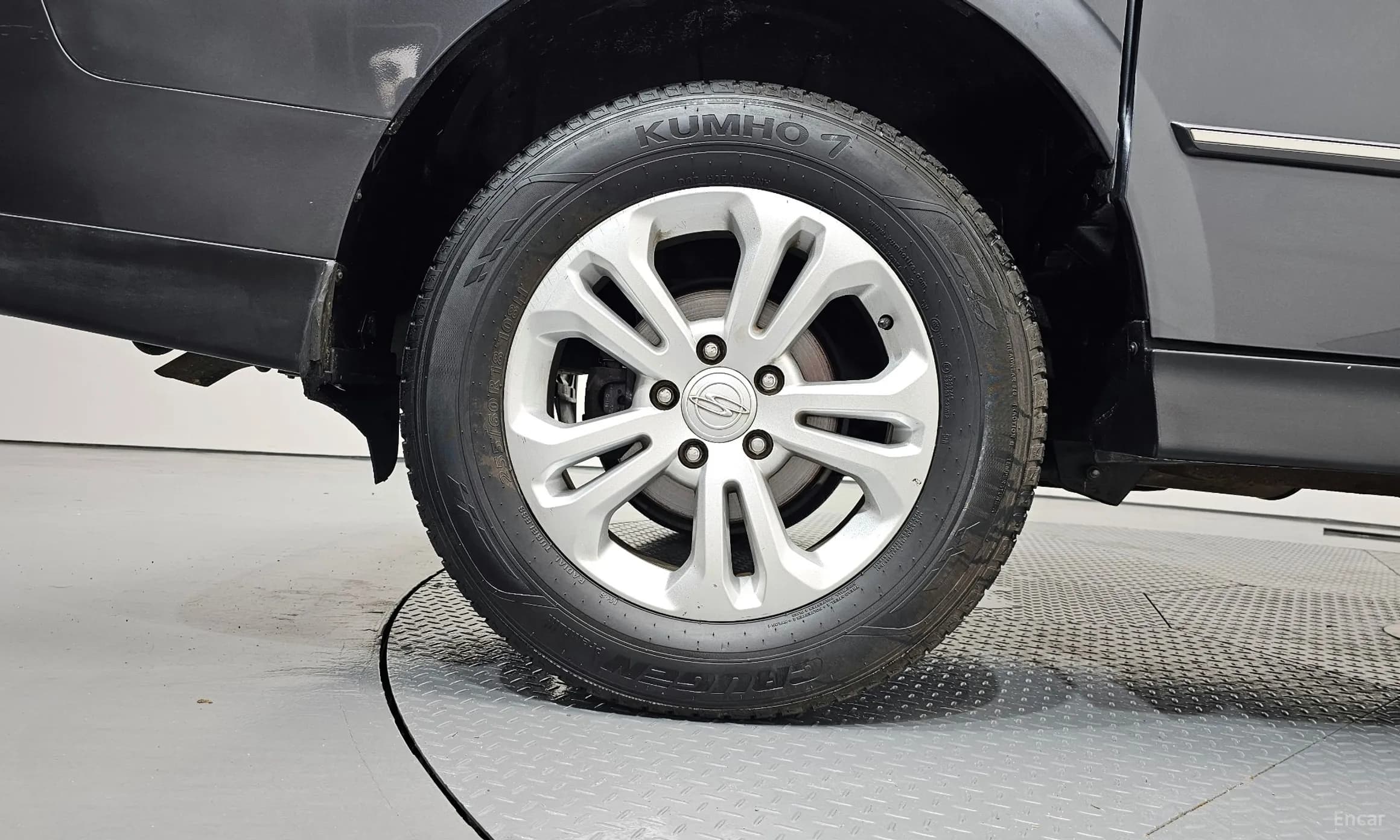 Korando Sports
