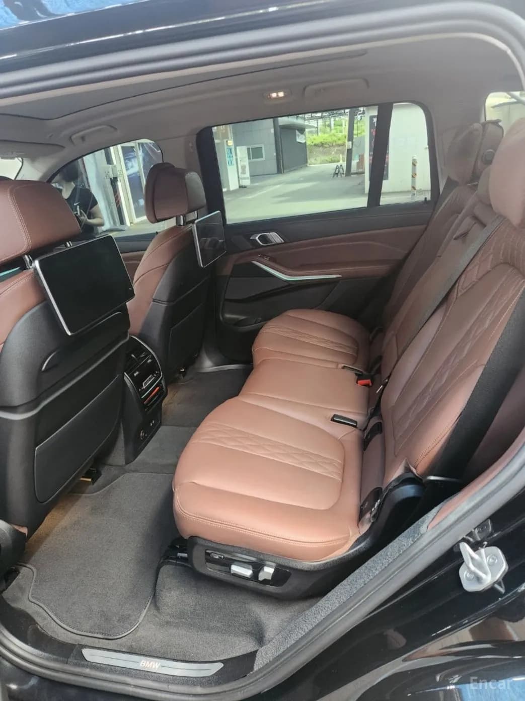 X7 (G07)