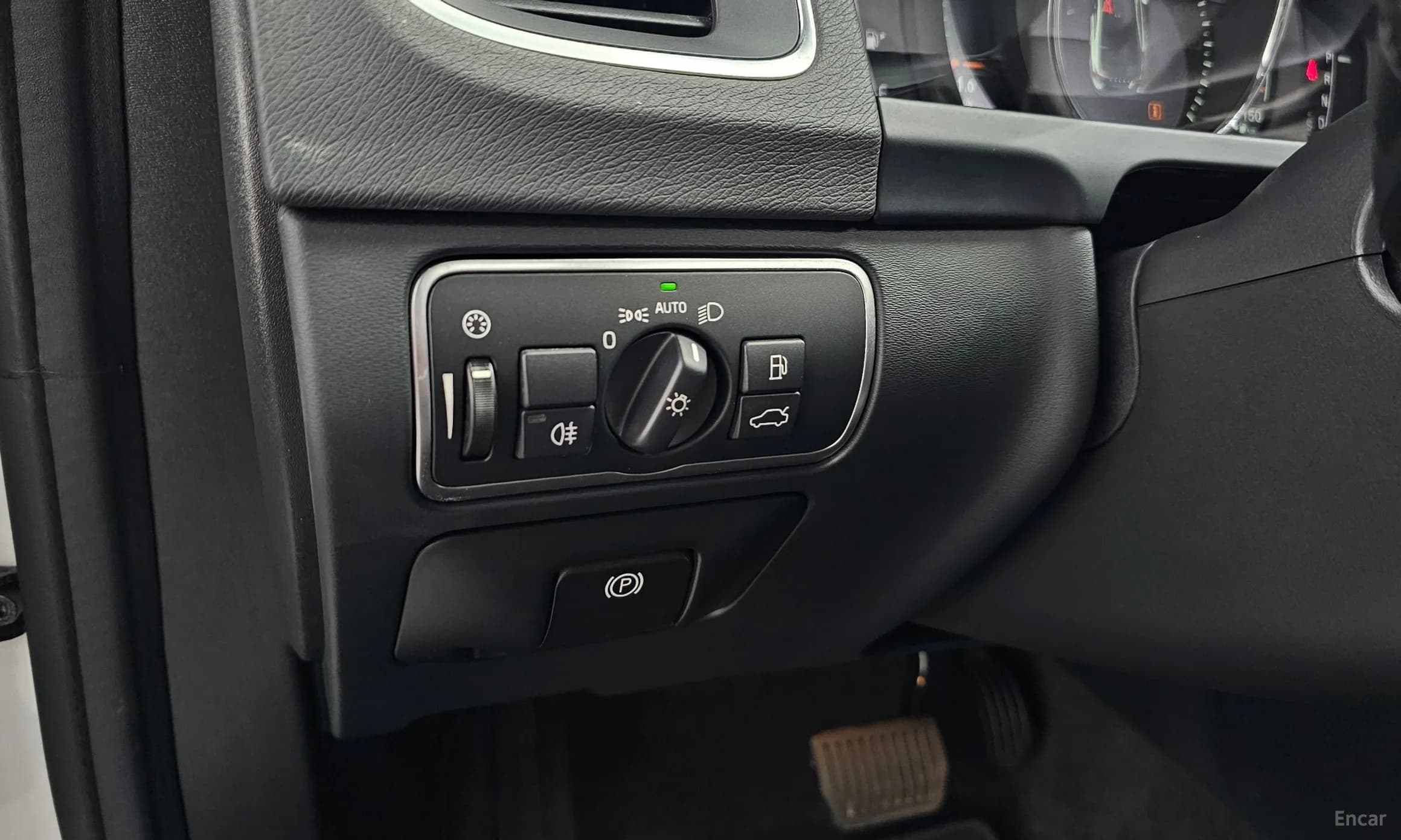 S60