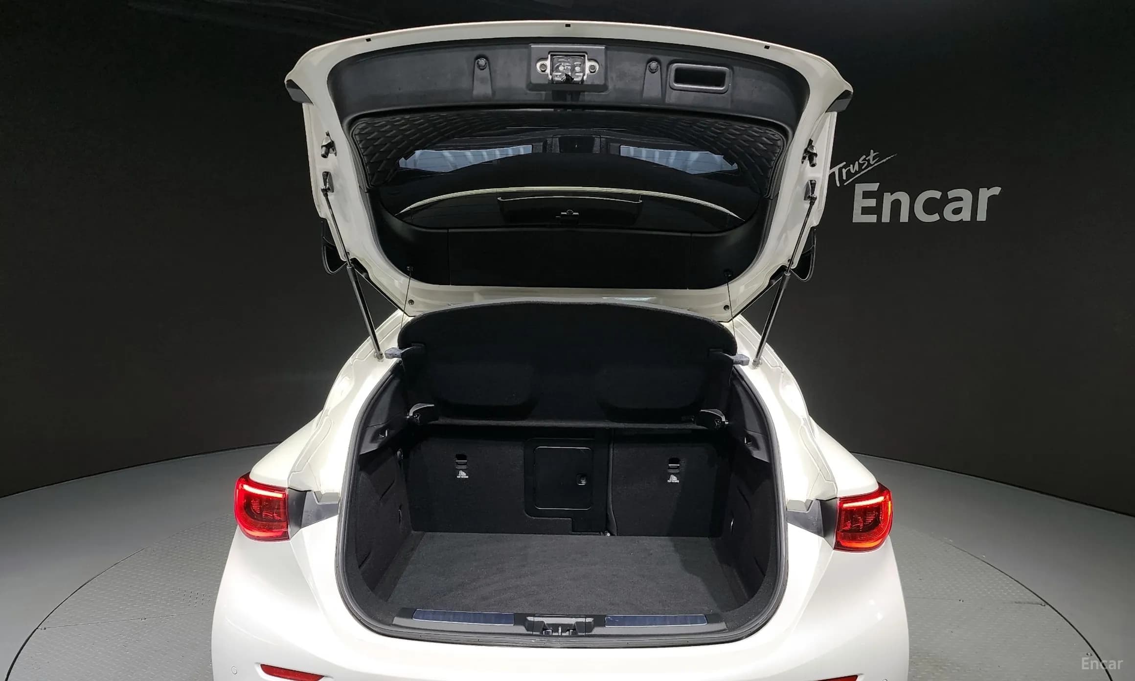 Q30