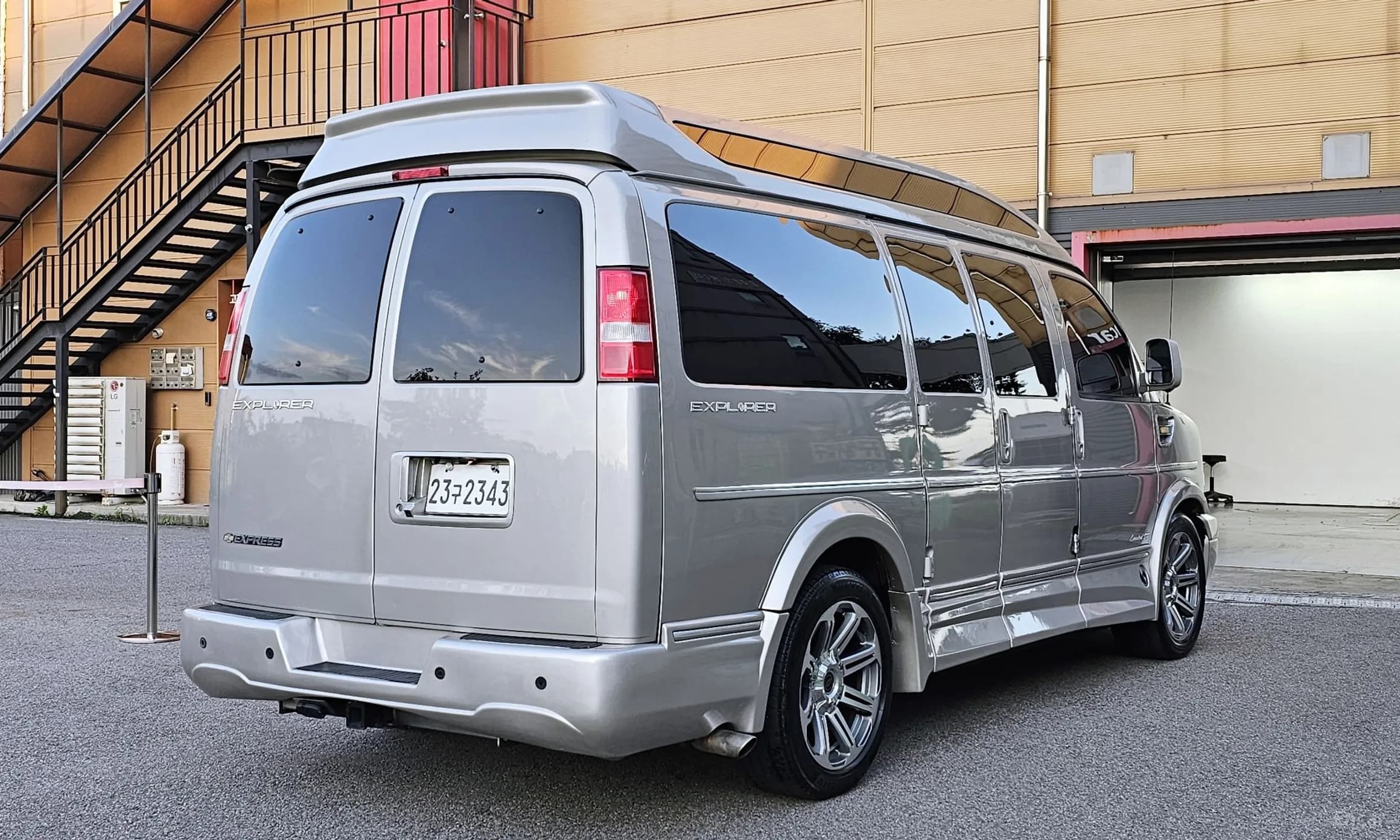 Express Van