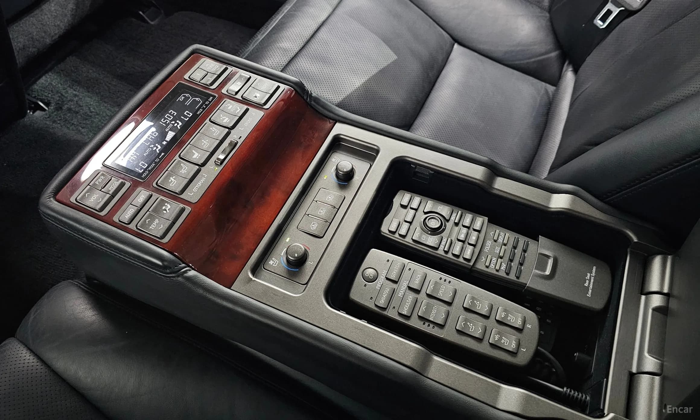 LS460L