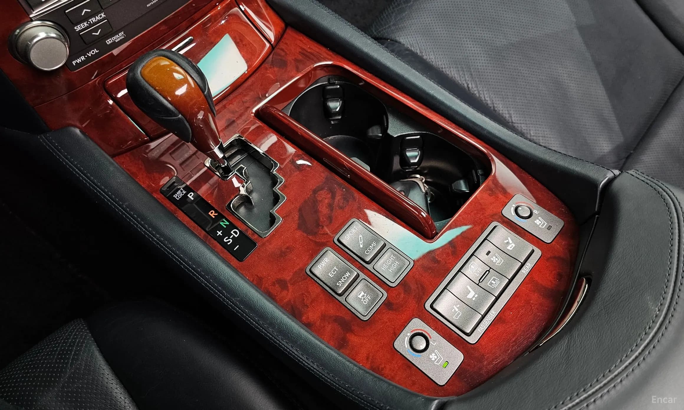 LS460L