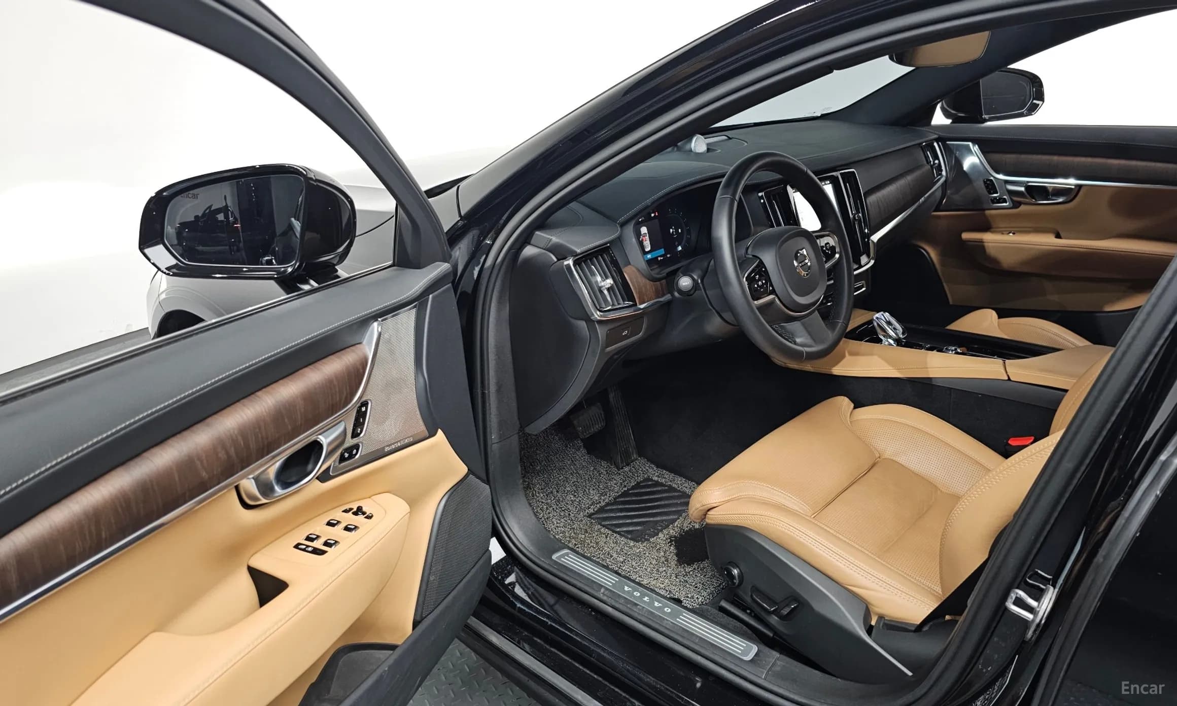 S90