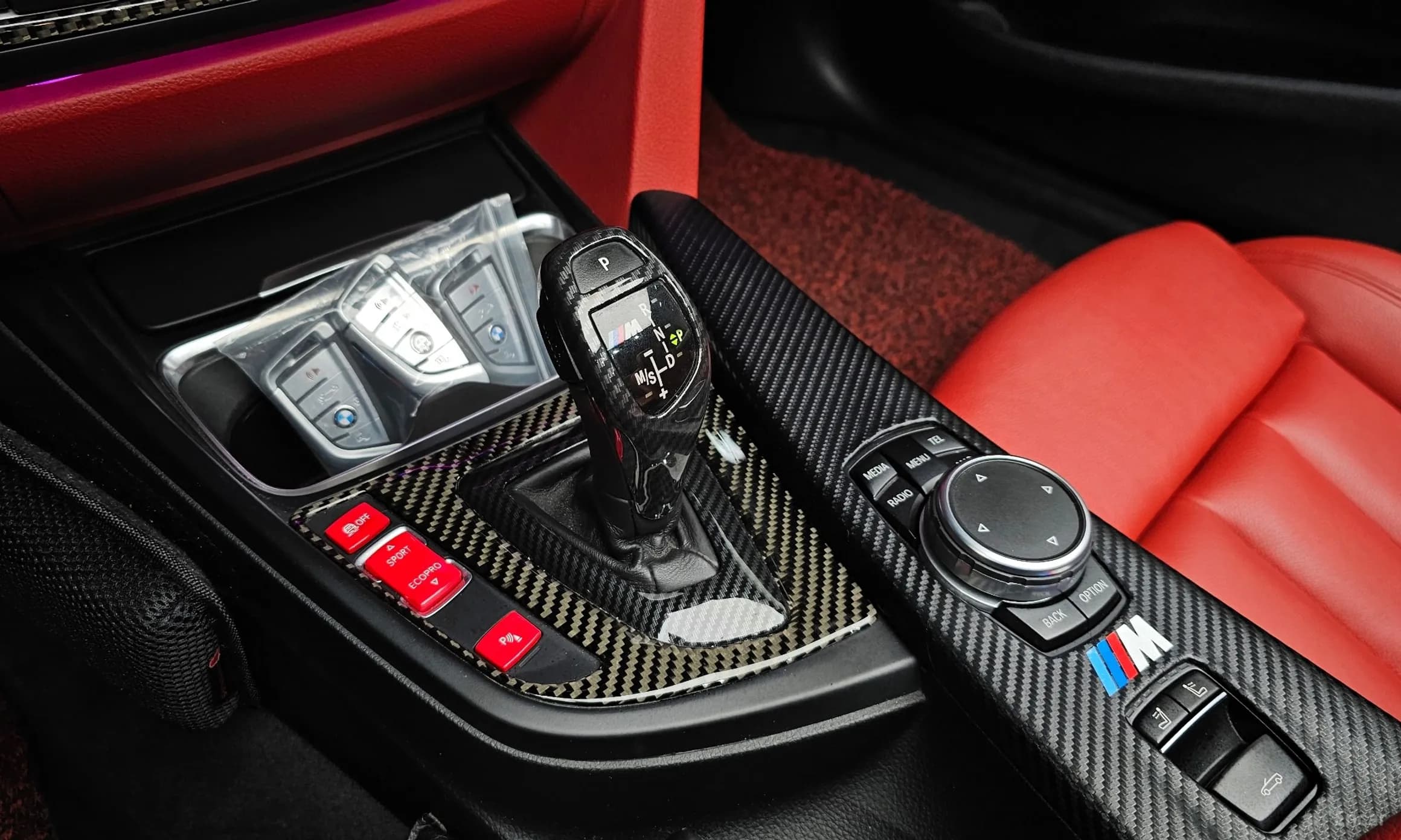 Series 4 (F32)