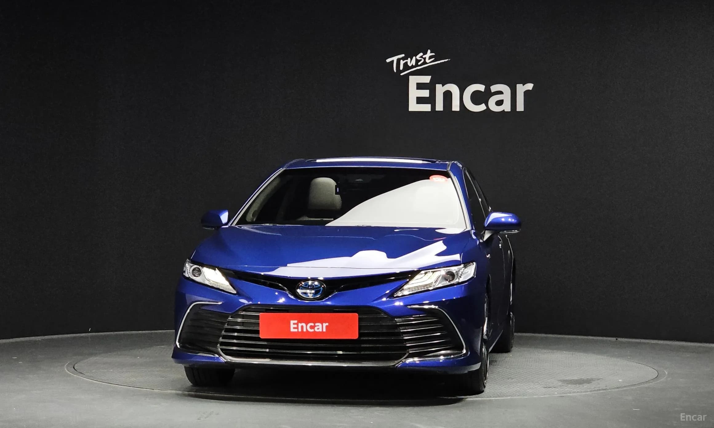 Camry (XV70)