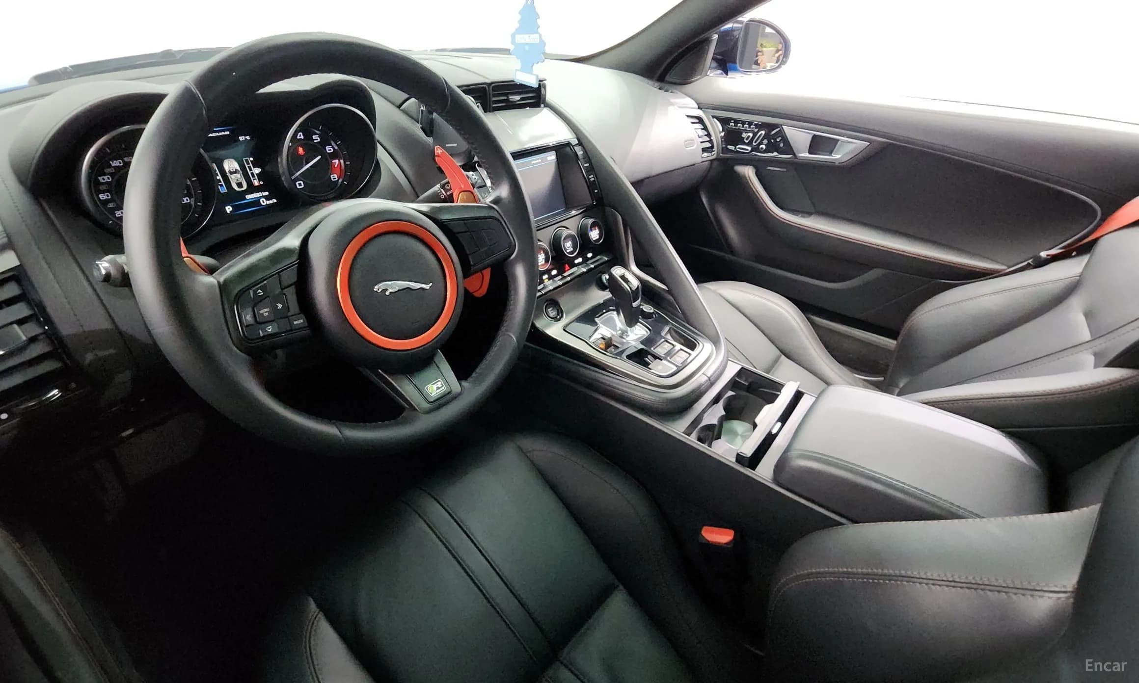 F-TYPE