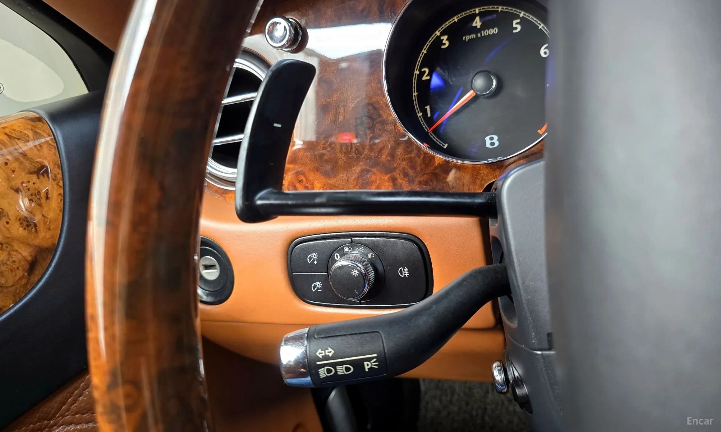 Flying Spur Gen 1