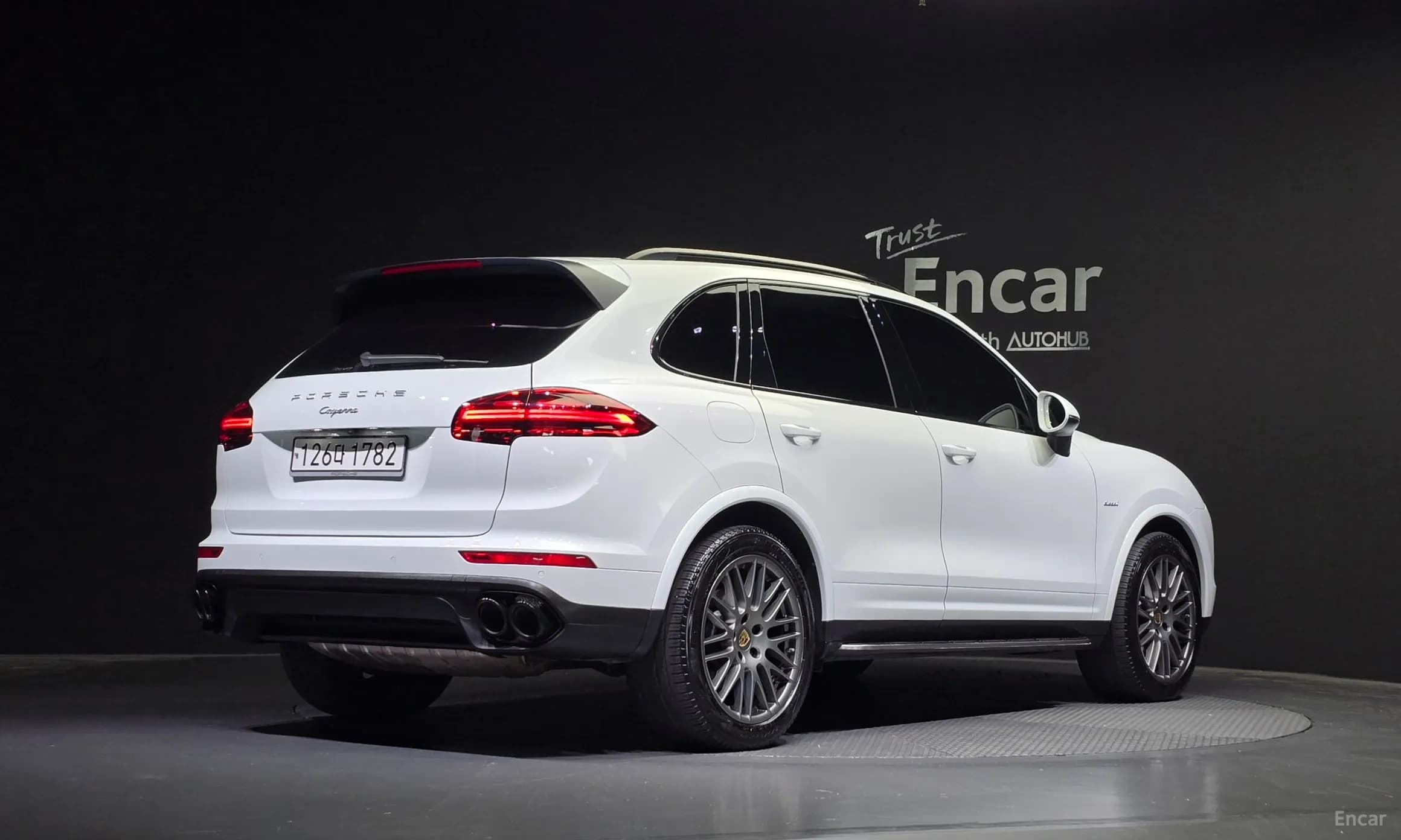 New Cayenne