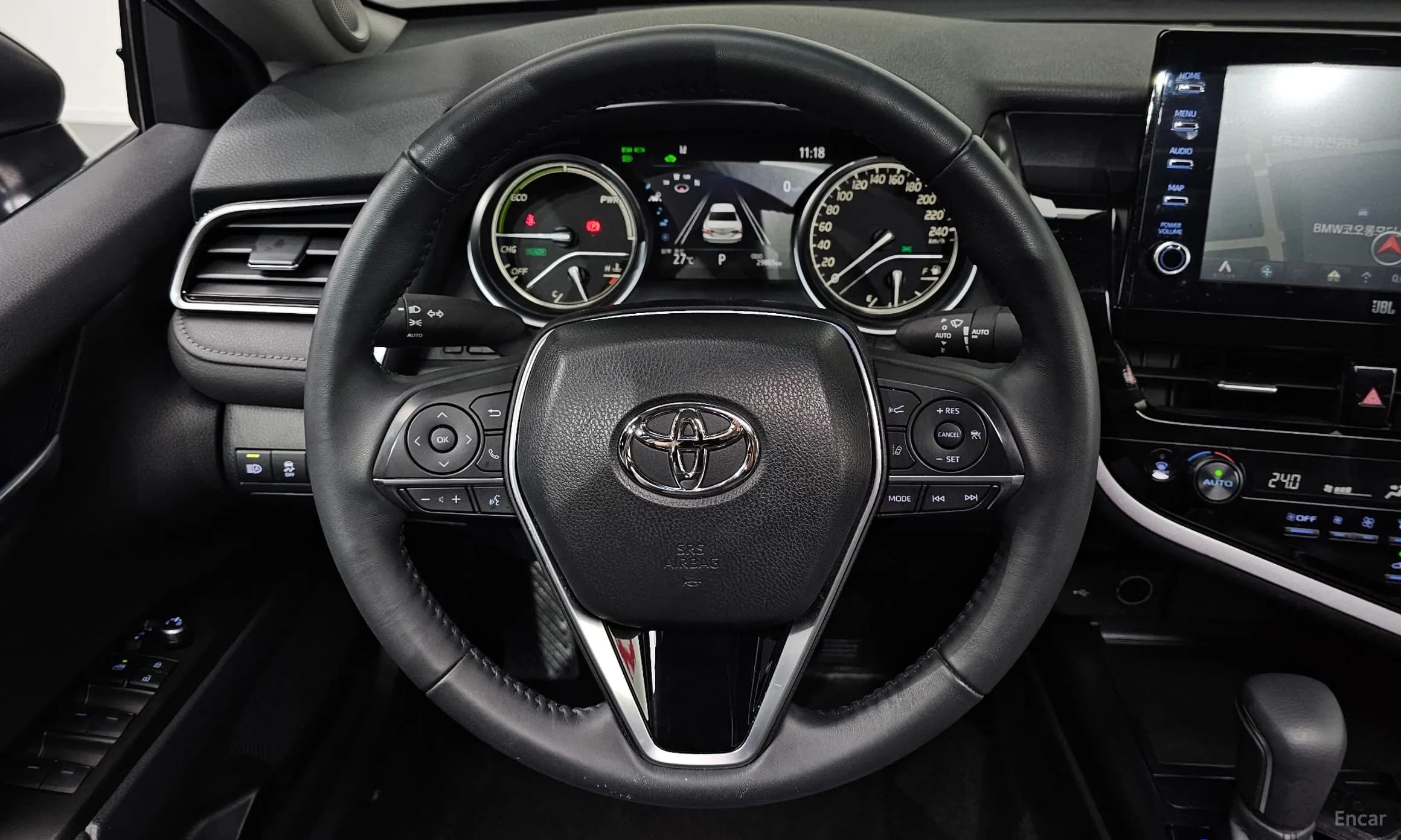 Camry (XV70)