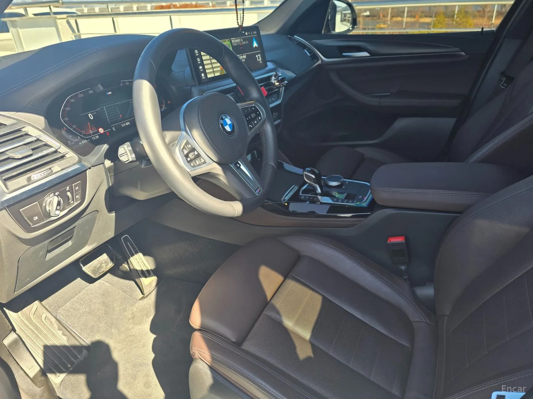 X4 (G02)