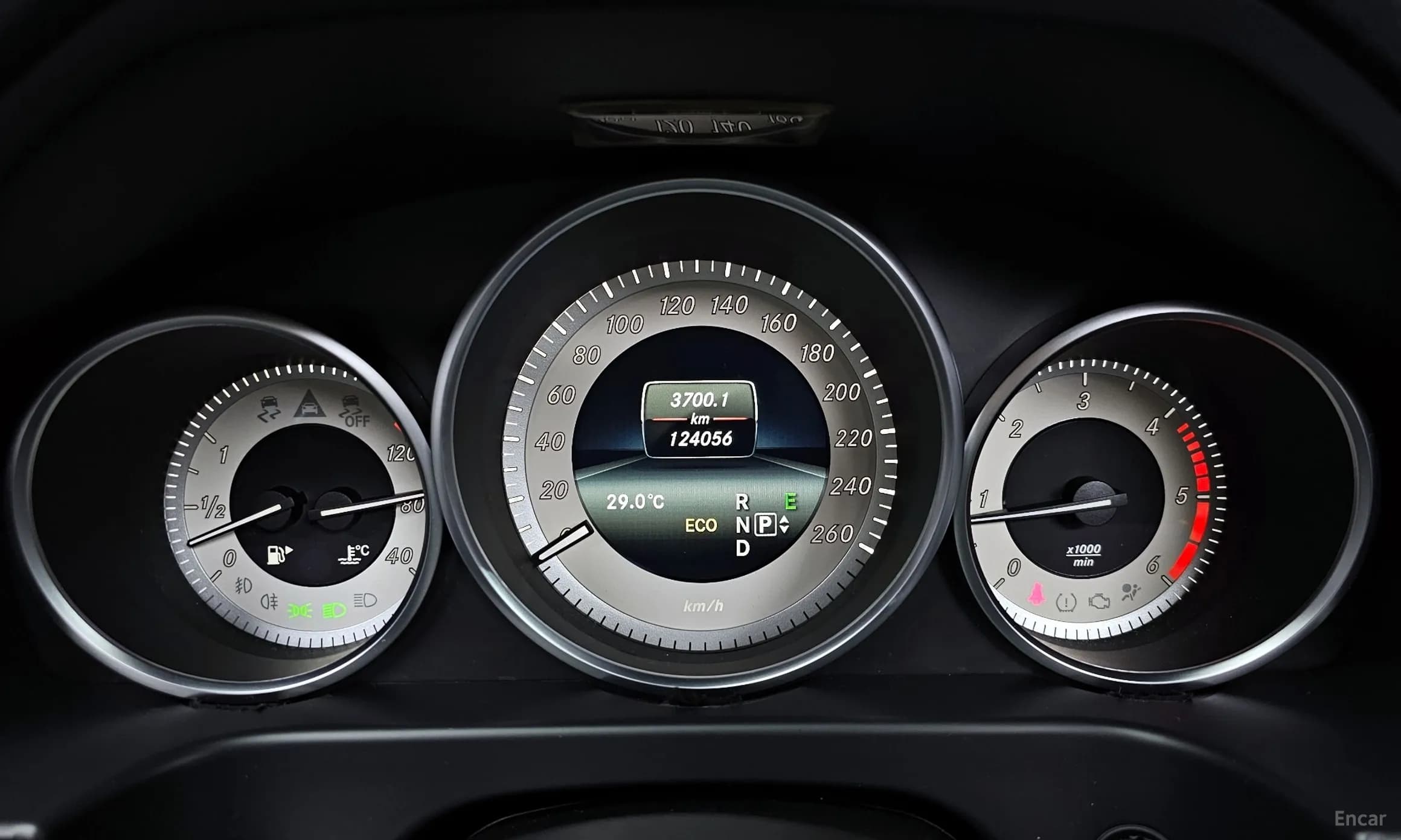 E-Class W212
