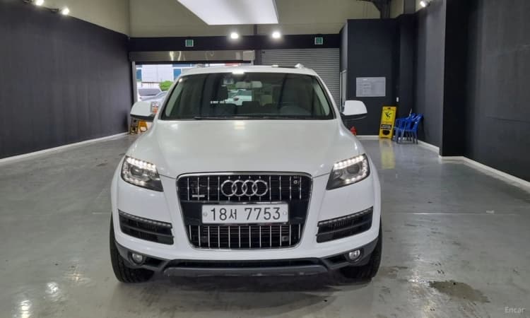 Q7