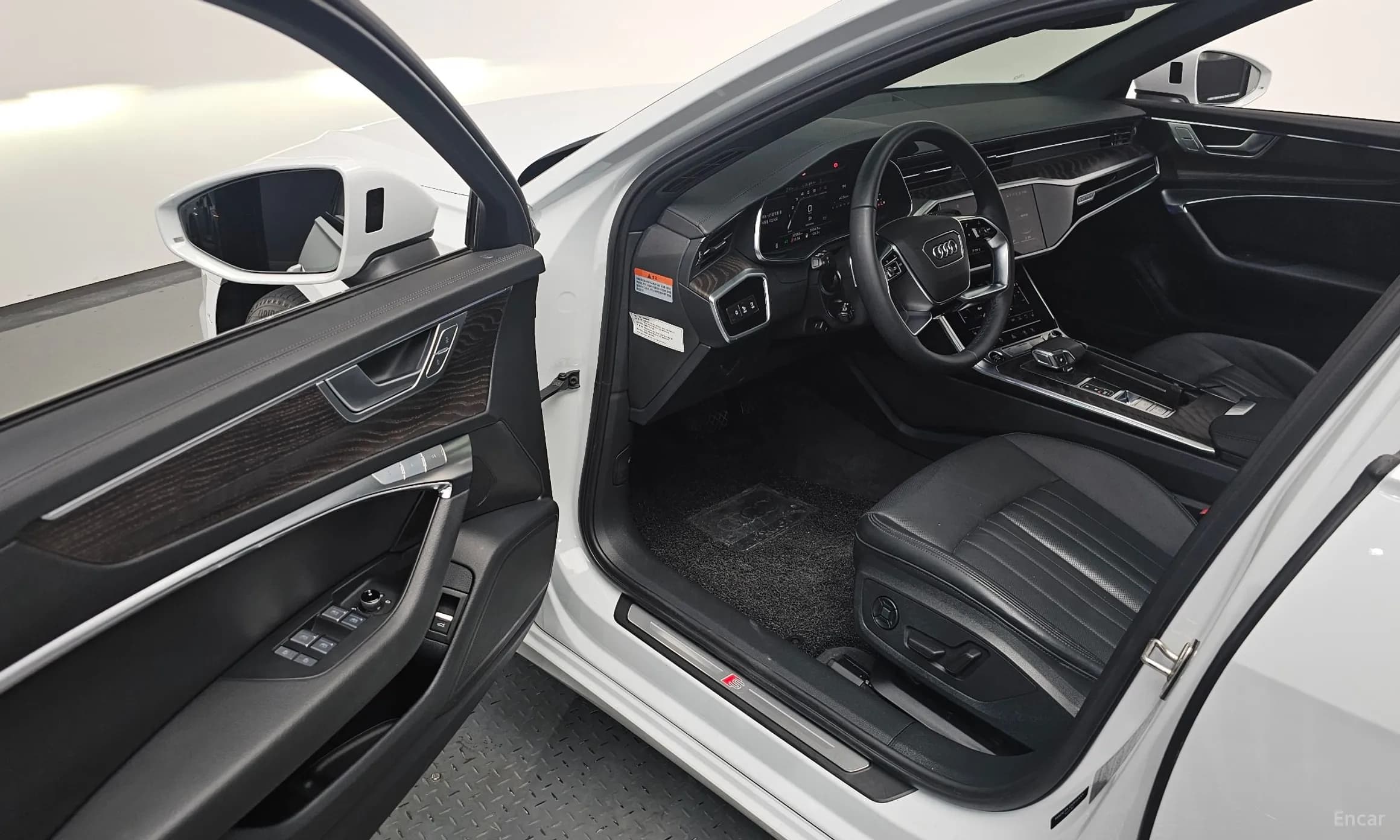 A6 (C8)
