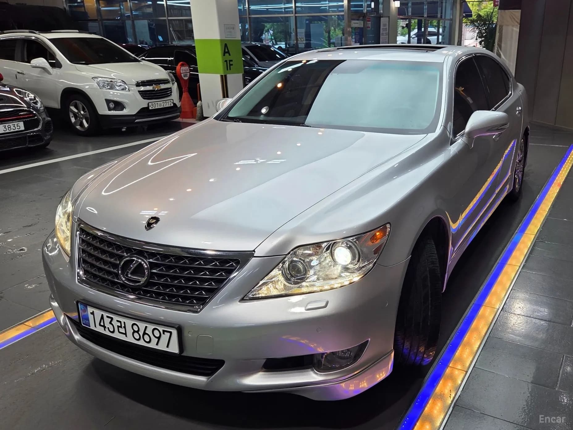 LS460