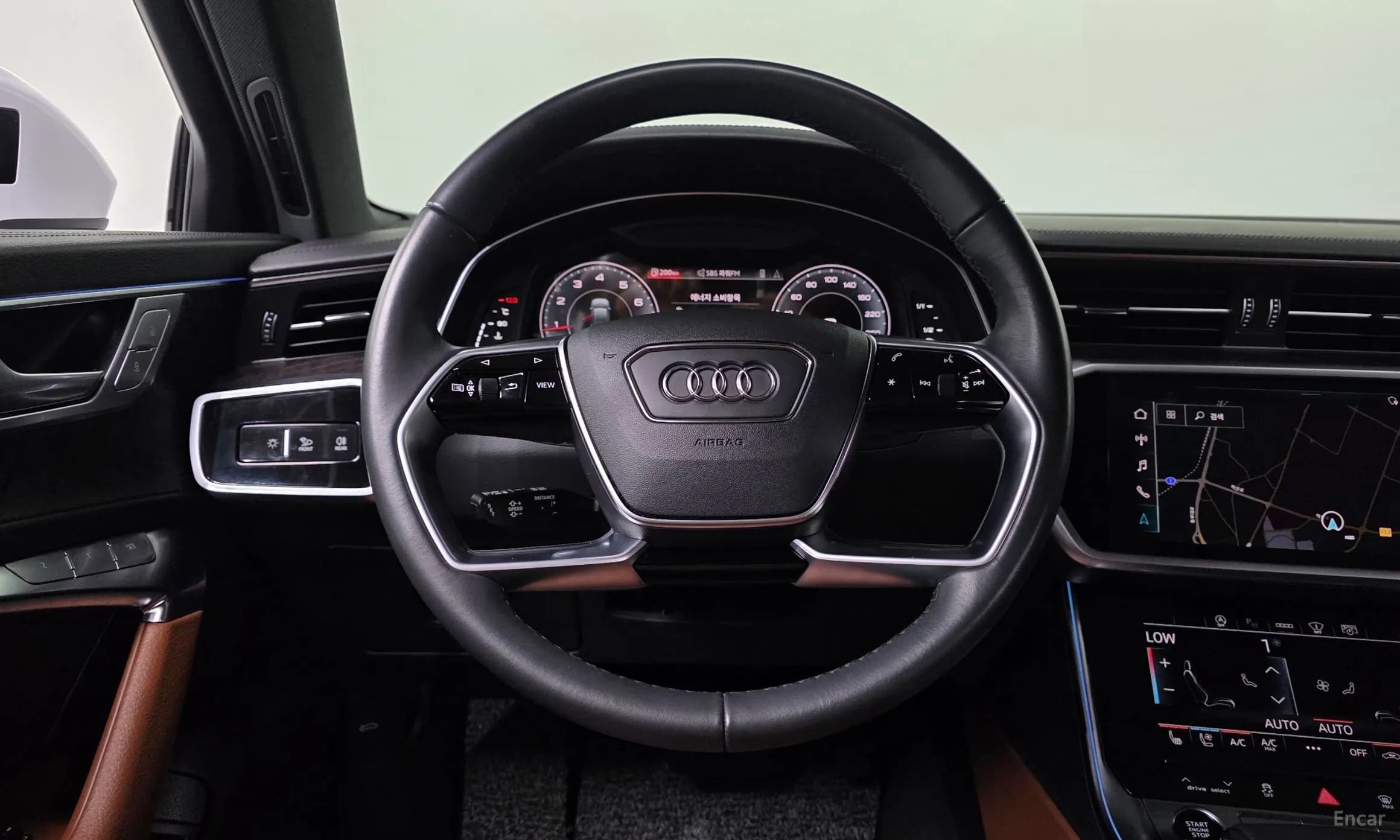 A6 (C8)