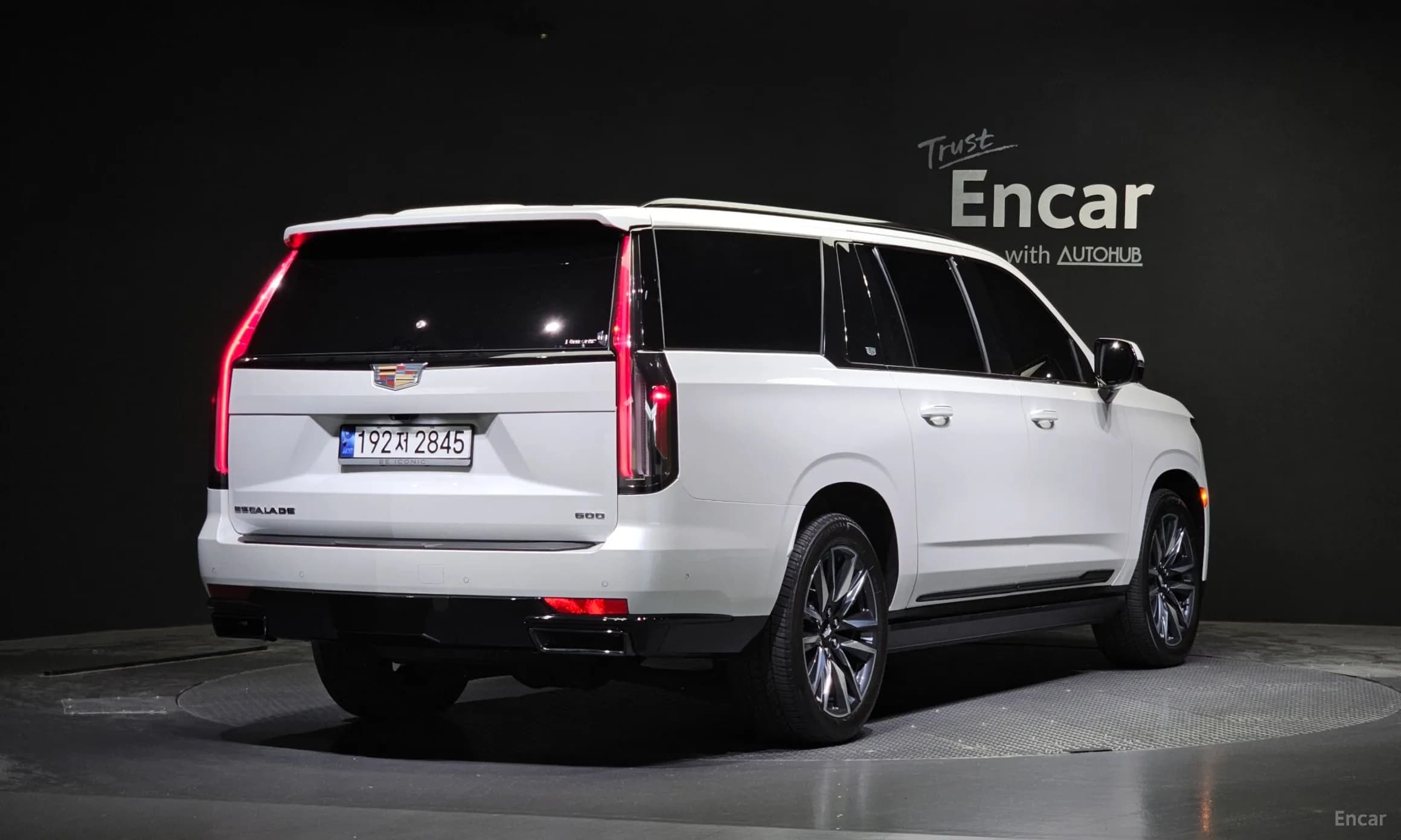 Escalade 5th Generation