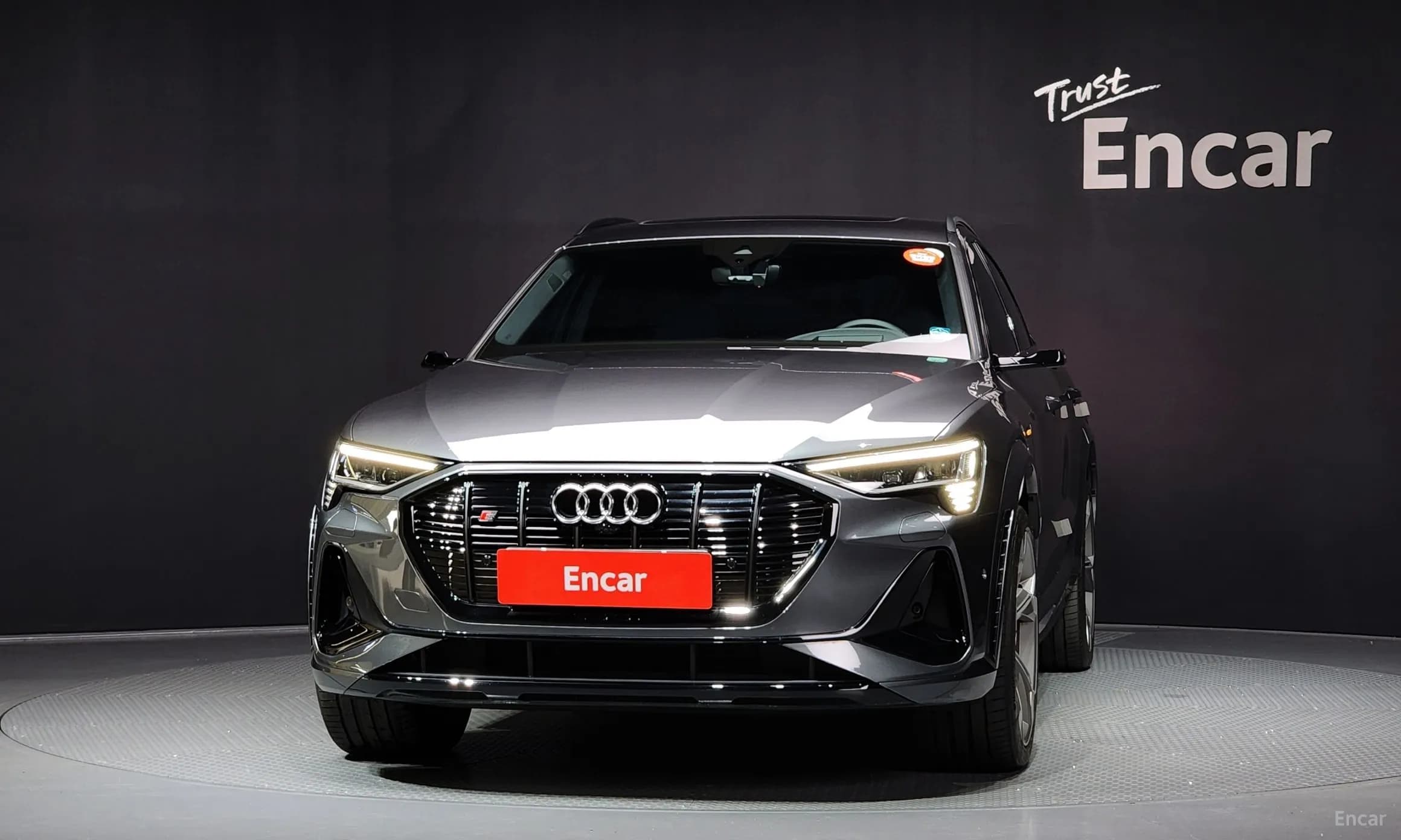 e-tron