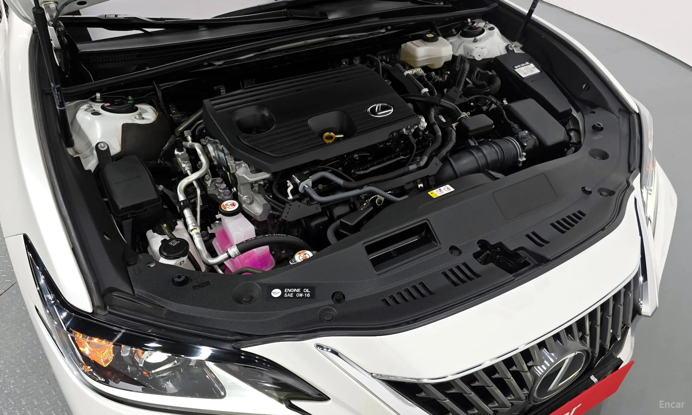 ES300h 7th Generation