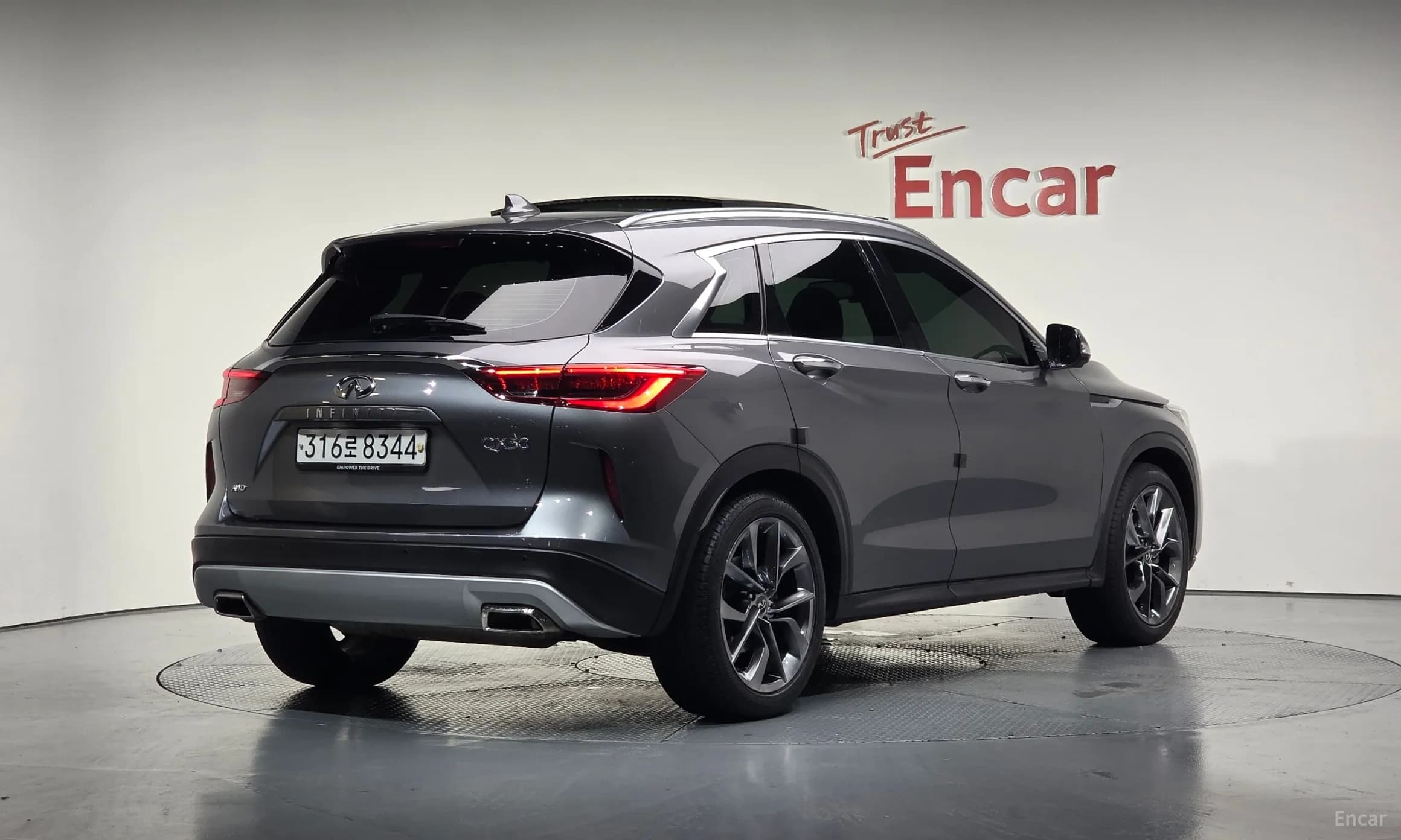 QX50 (P71A)
